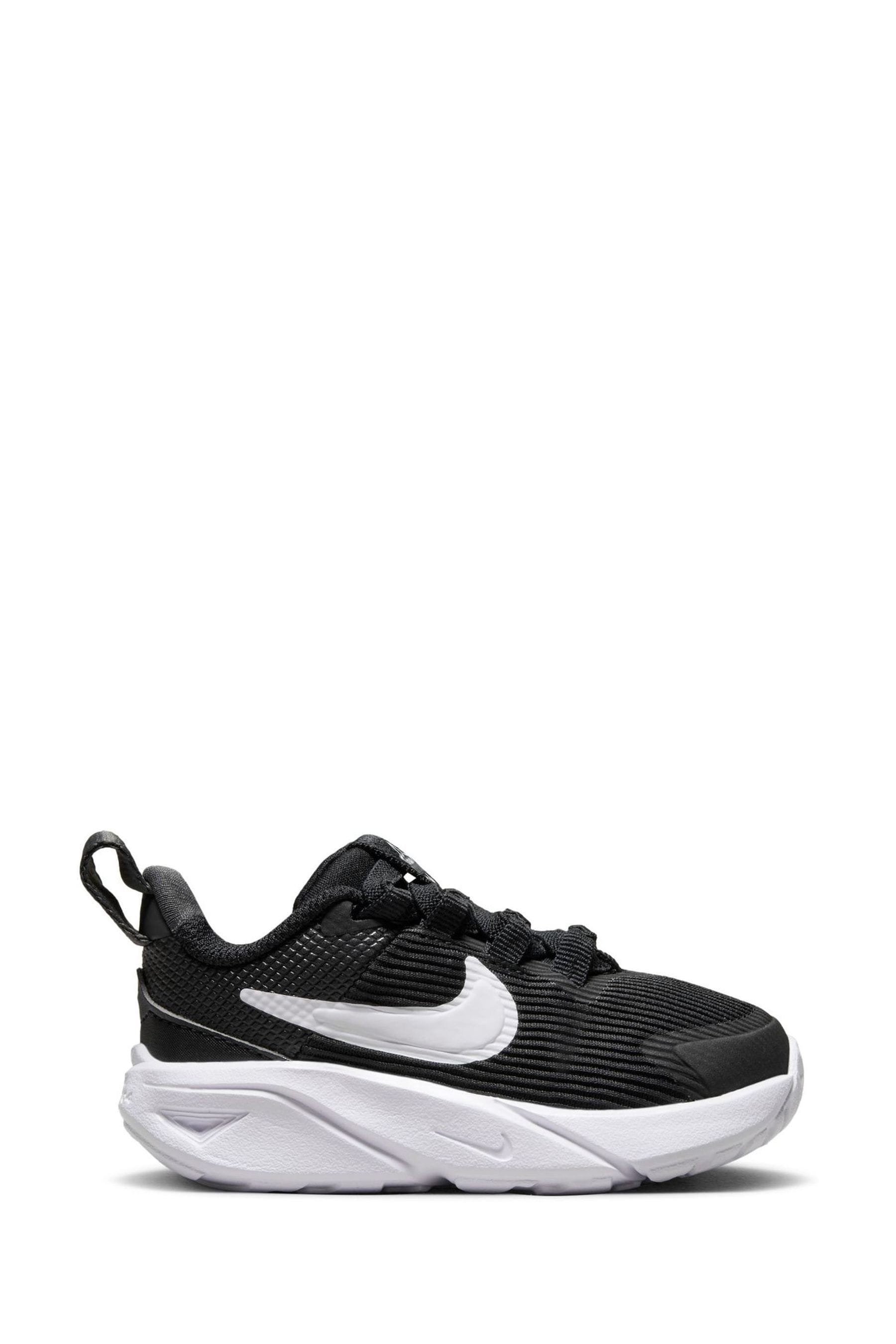 Buy Nike Black White Infant Star Runner 4 Trainers from Next Luxembourg