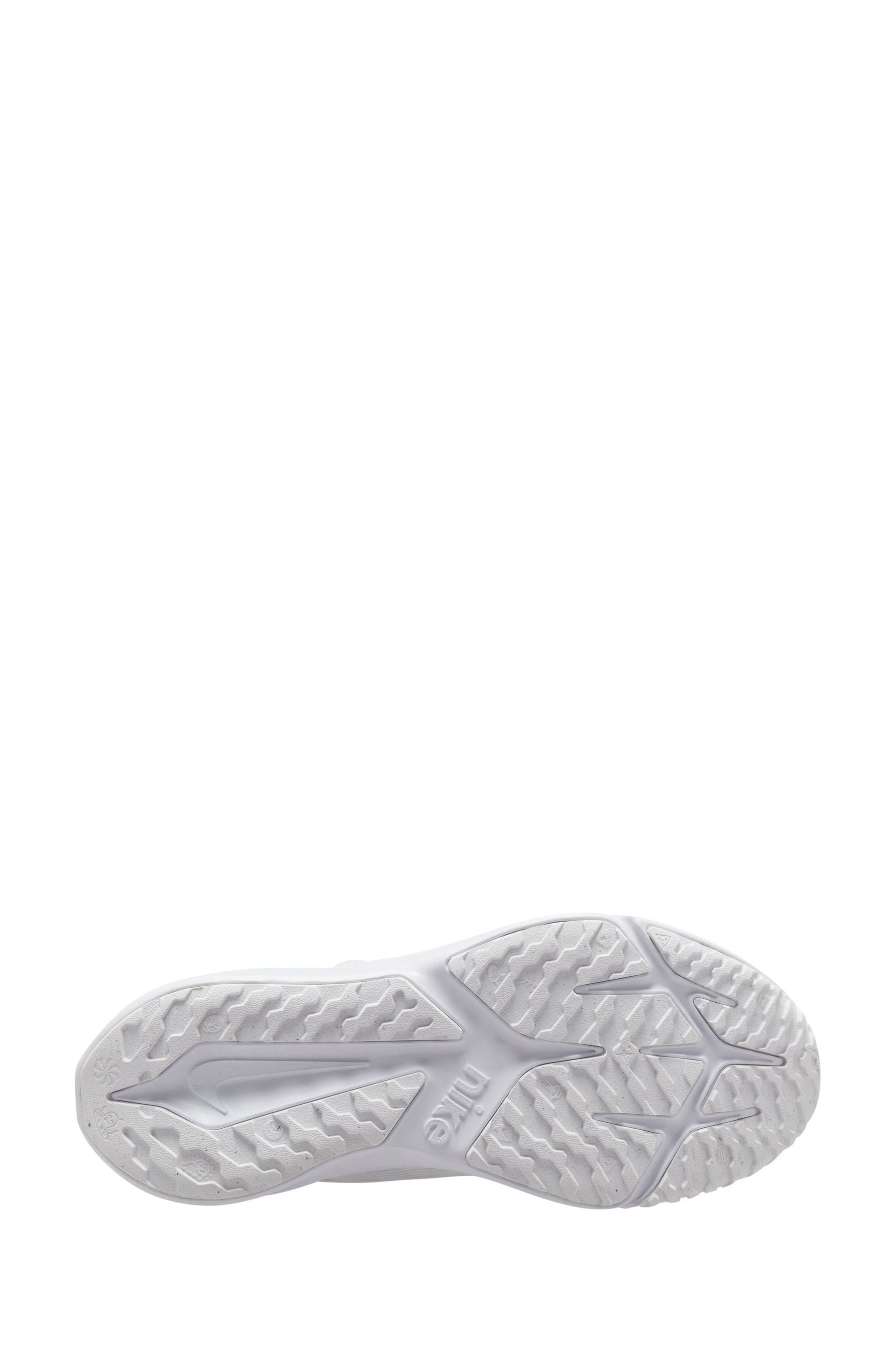 Buy Nike White Youth Star Runner 4 Trainers from the Next UK online shop