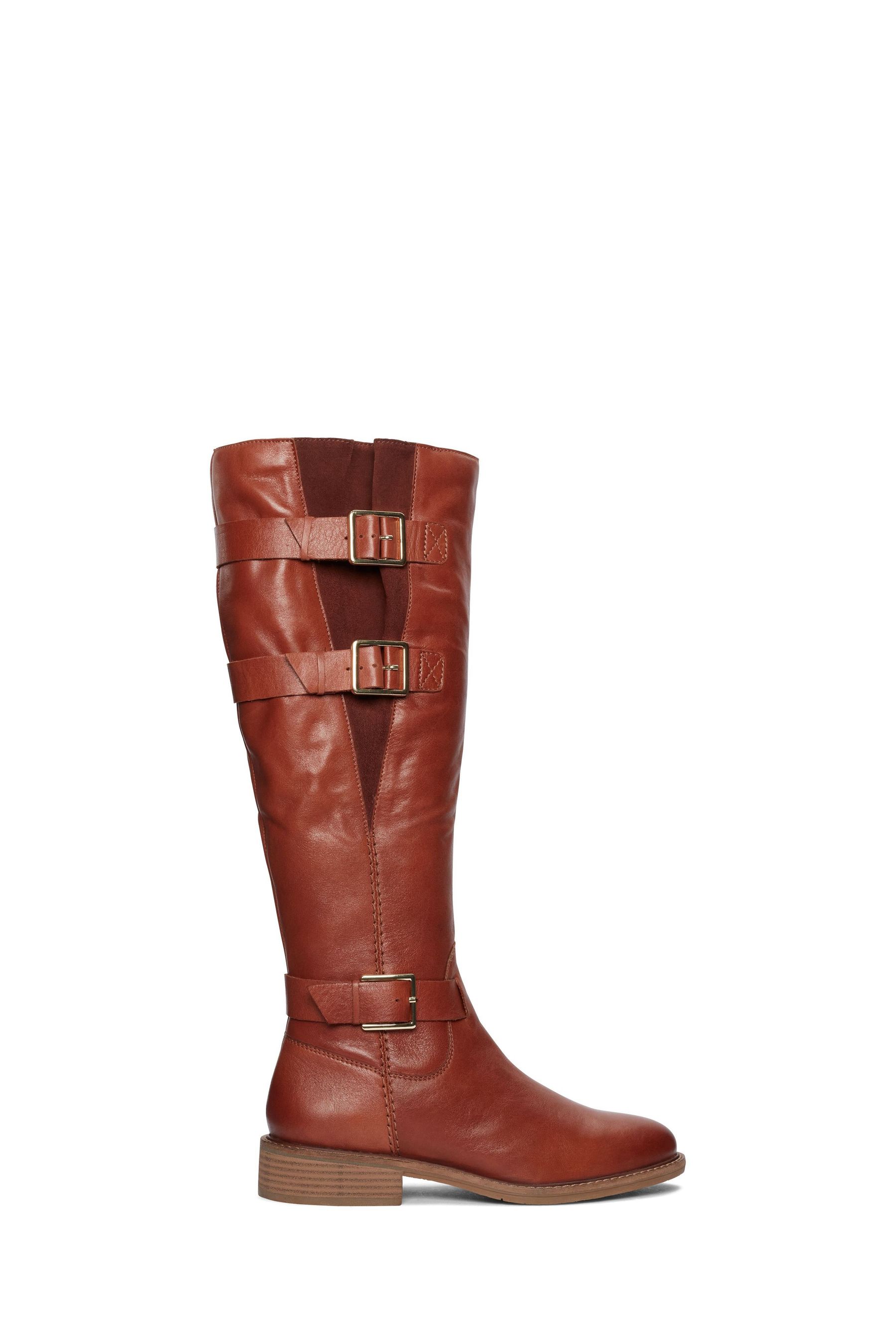 Clarks boots wide discount
