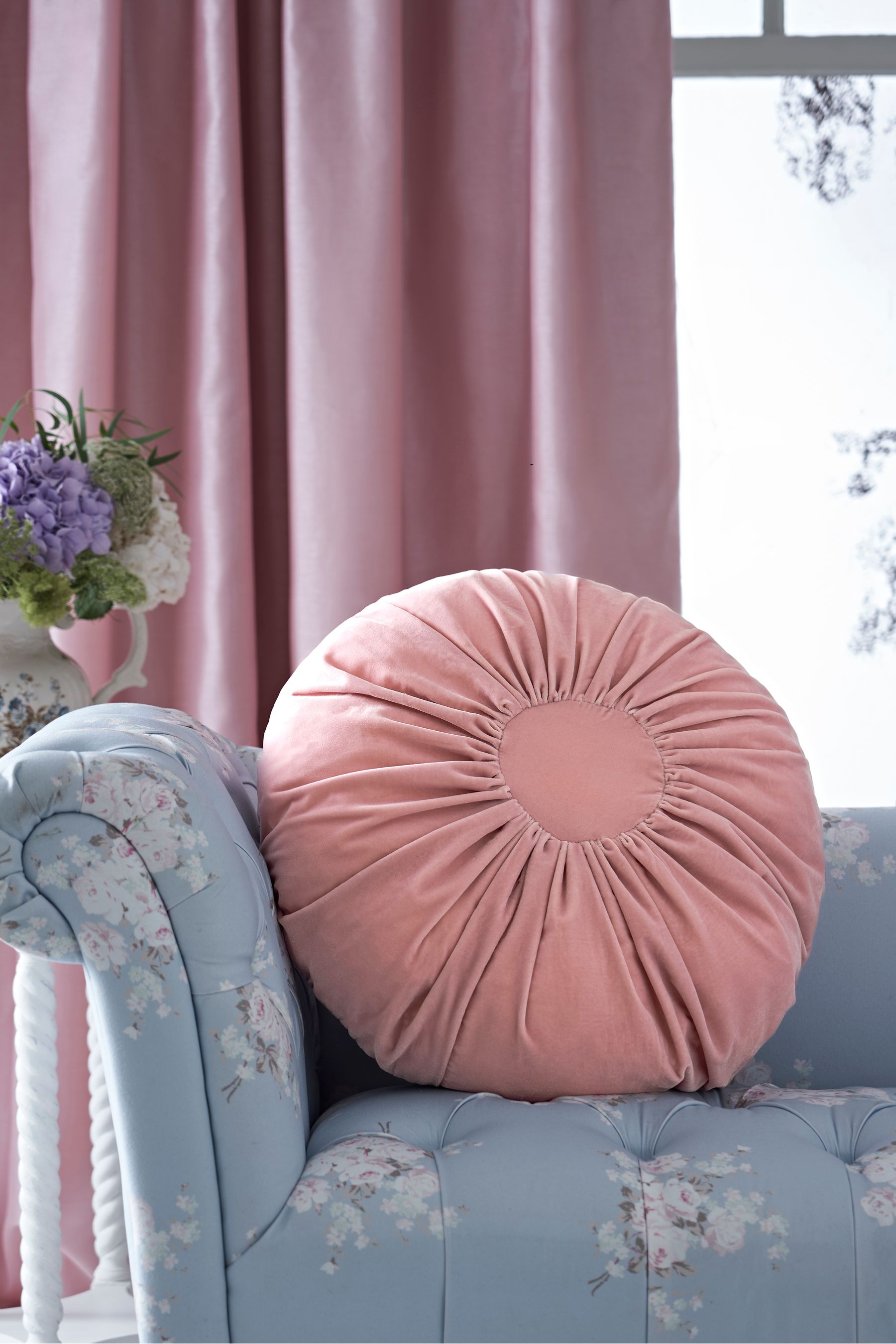 Pink velvet round cushion cheap