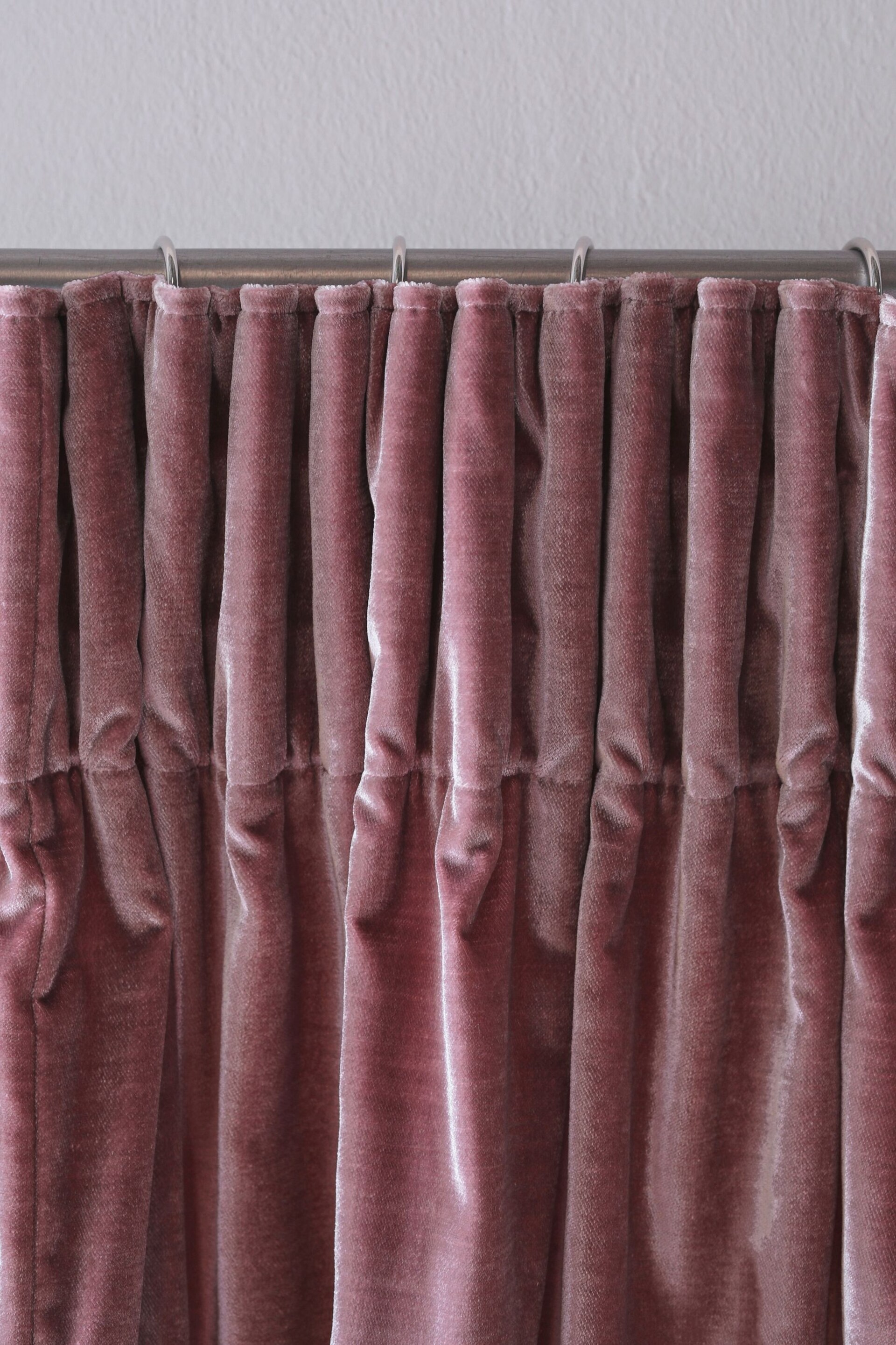 Rose Pink Collection Luxe Heavyweight Lined Plush Velvet Pencil Pleat Curtains - Image 4 of 5