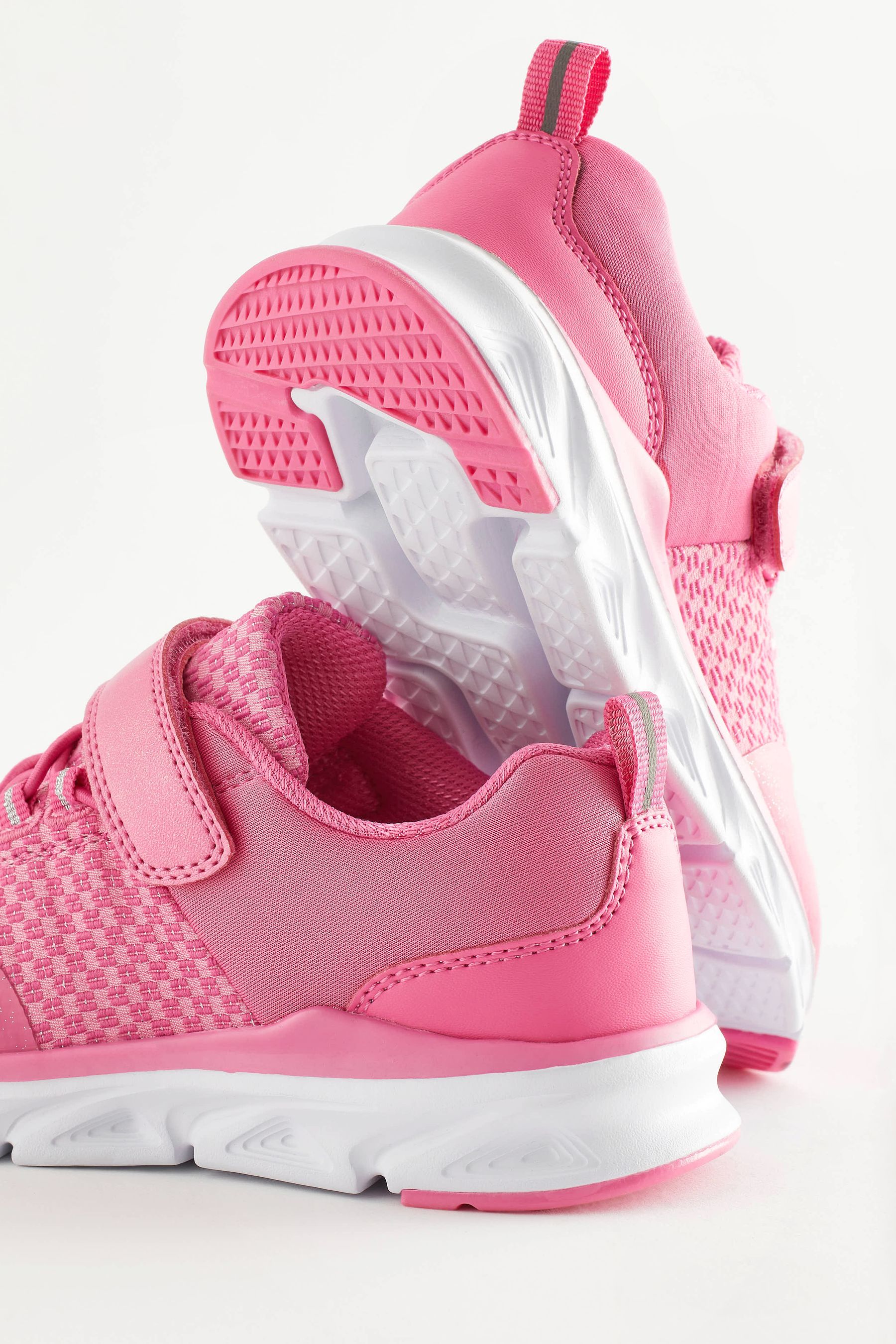 Pink sports shoes discount
