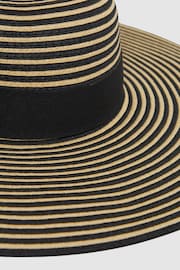 Reiss Black/Neutral Emilia Paper Straw Wide Brim Hat - Image 3 of 4