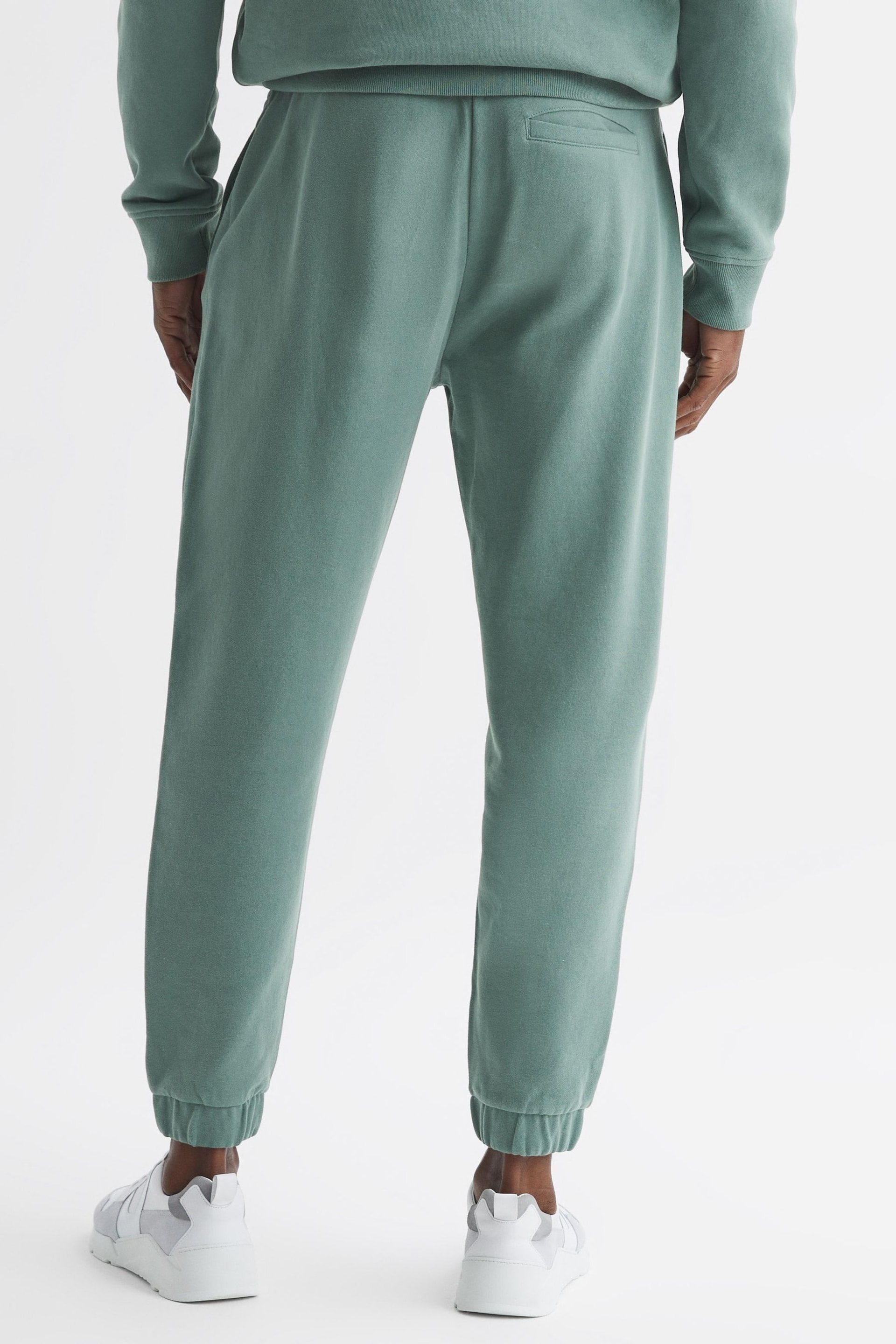 Reiss Fern Green Ali Garment Dye Joggers - Image 5 of 6