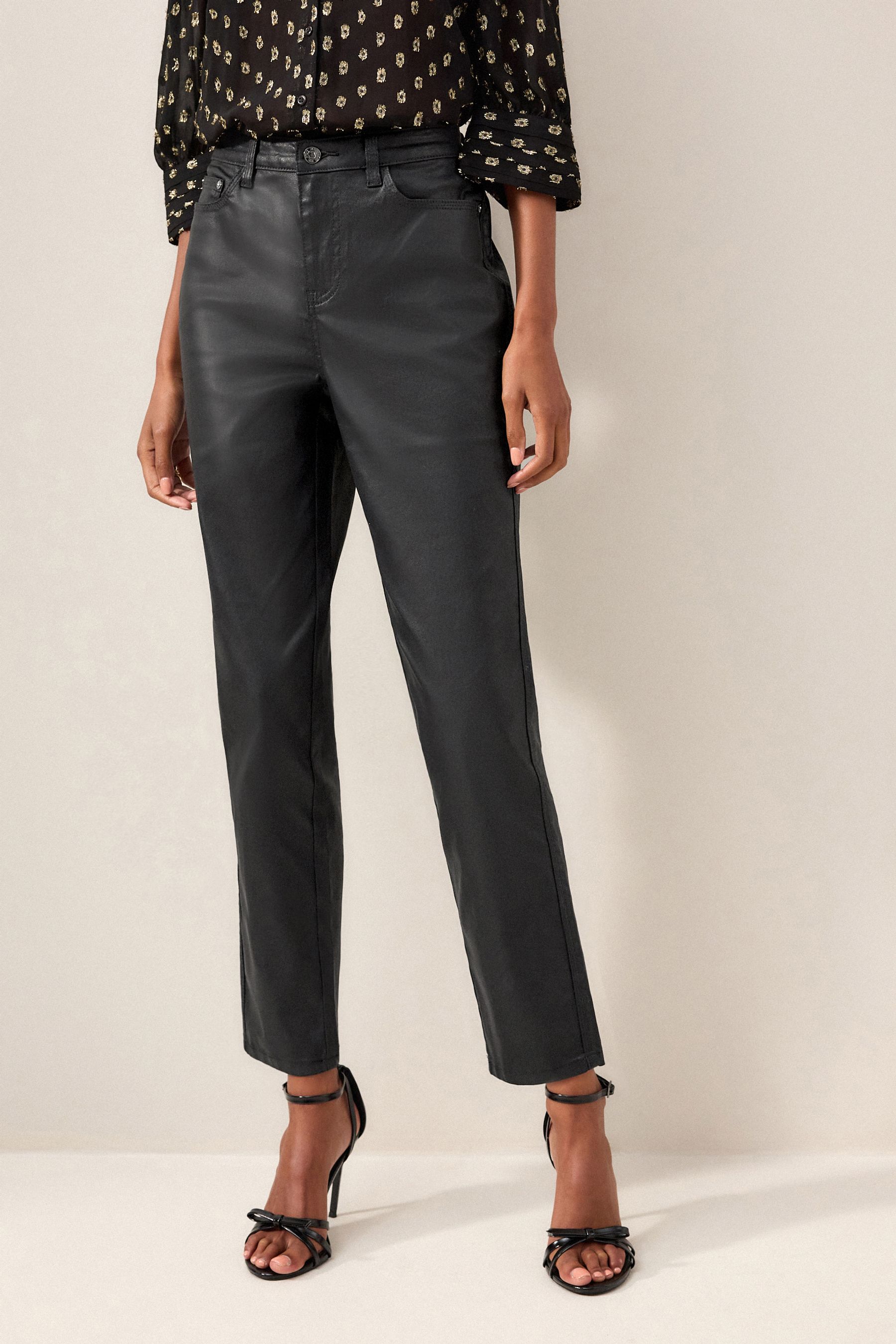 Black stretch mom jeans store