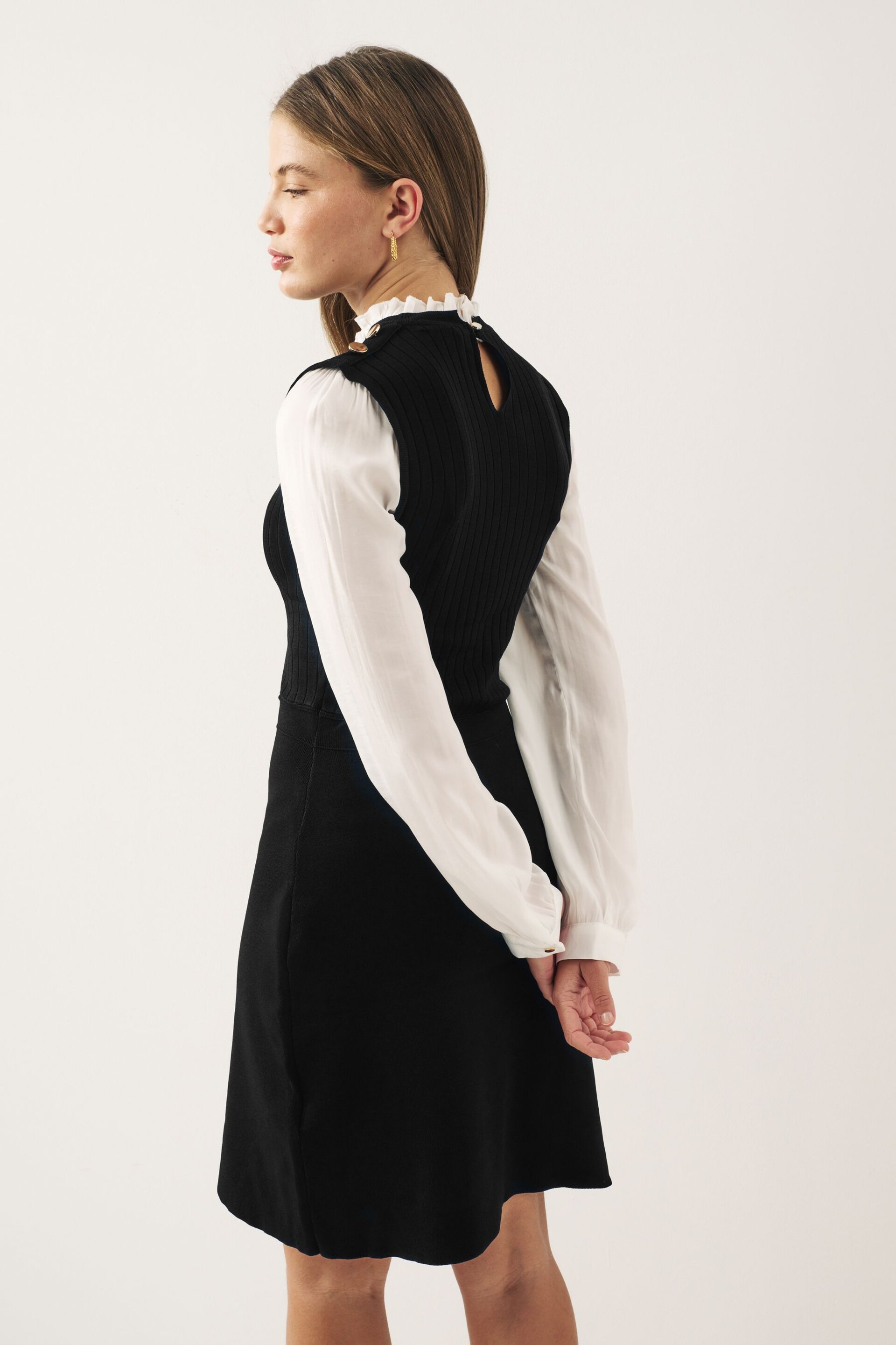 Black Knitted Pinafore Layer Dress - Image 3 of 6