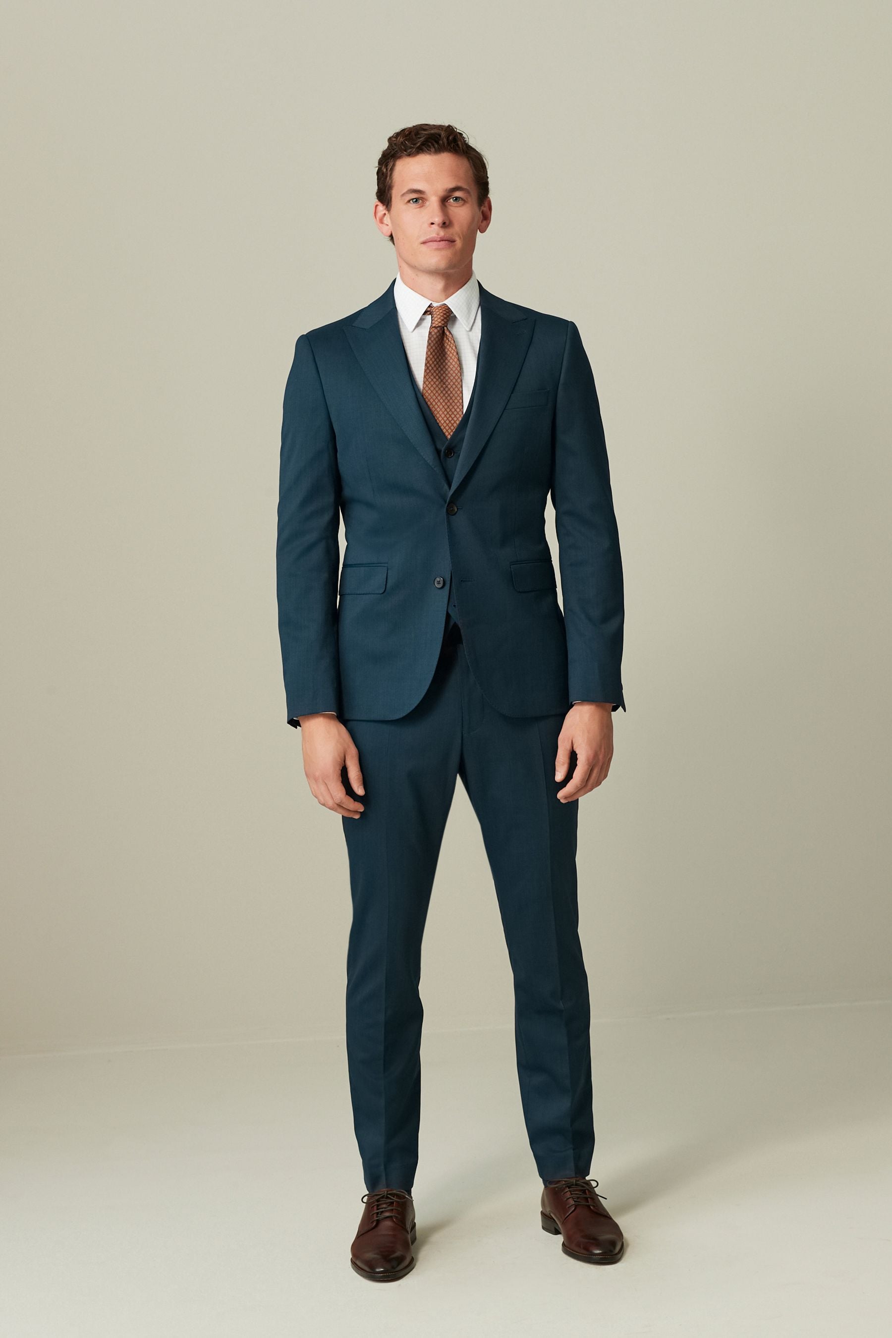 Next dress suit online
