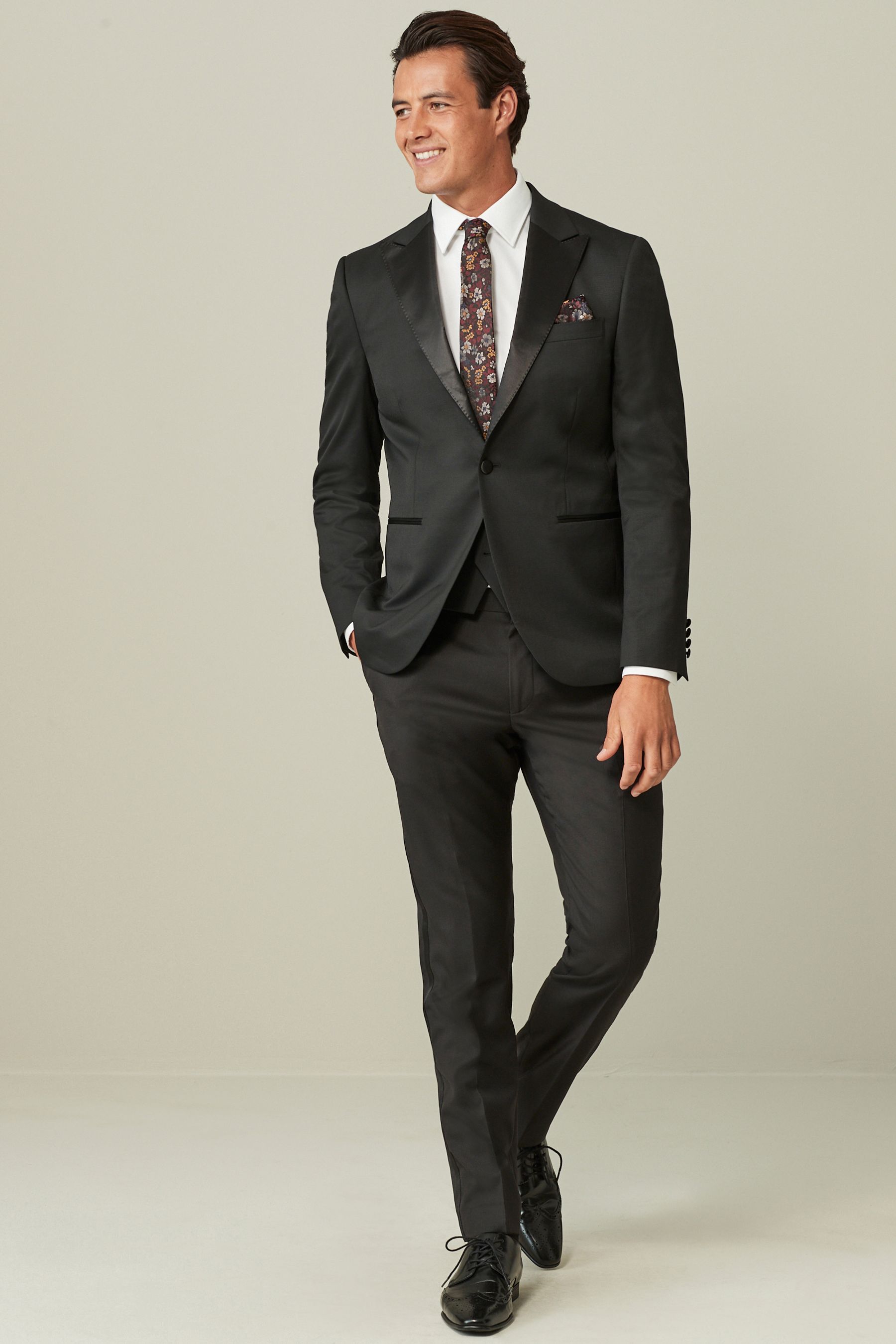 Black Tailored Fit Wool Blend Shiny Tuxedo Suit Jacket