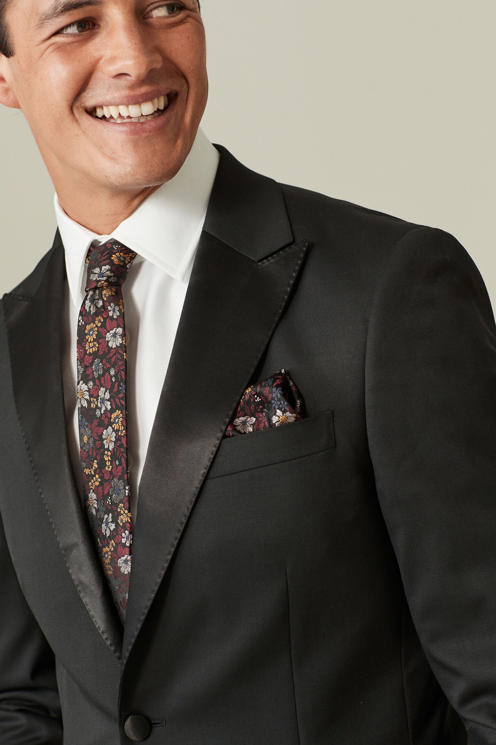 Black Wool Blend Shiny Tuxedo Suit Jacket - Image 4 of 11