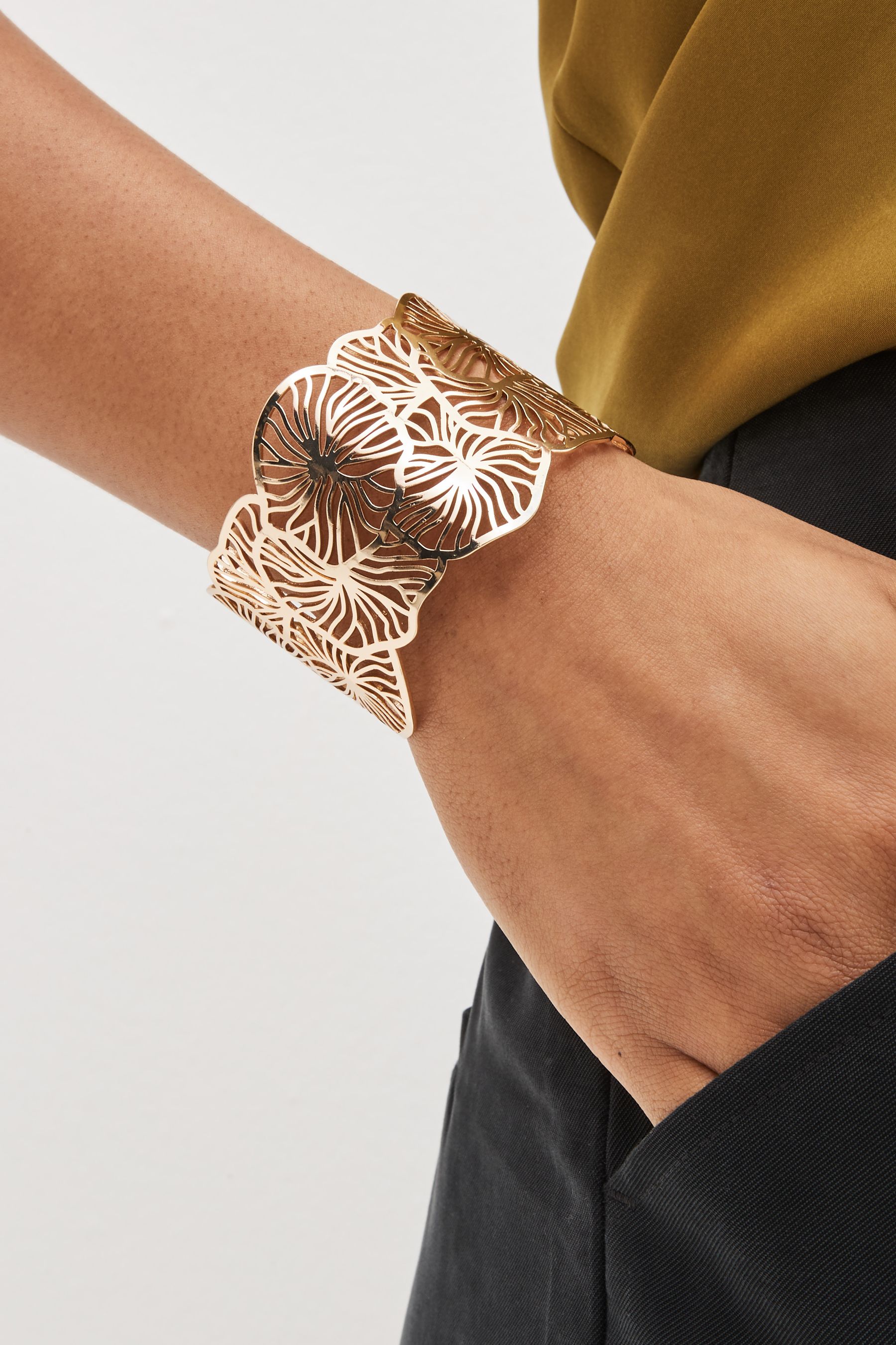 Filigree cuff discount
