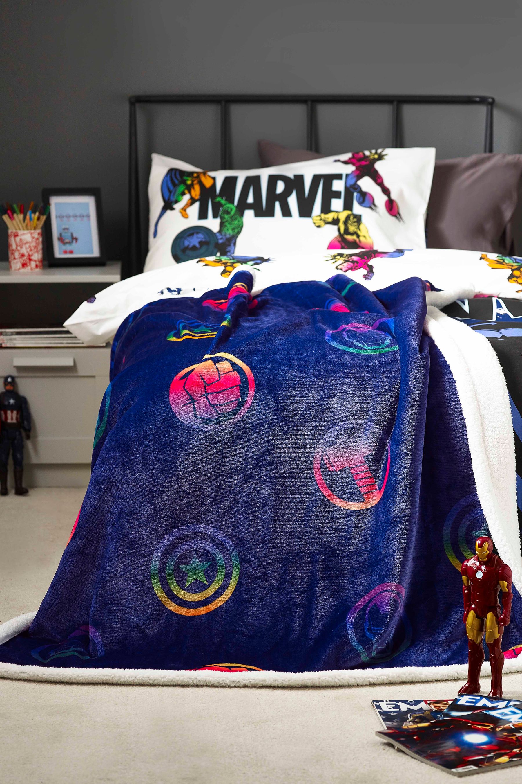 Marvel bed throw new arrivals