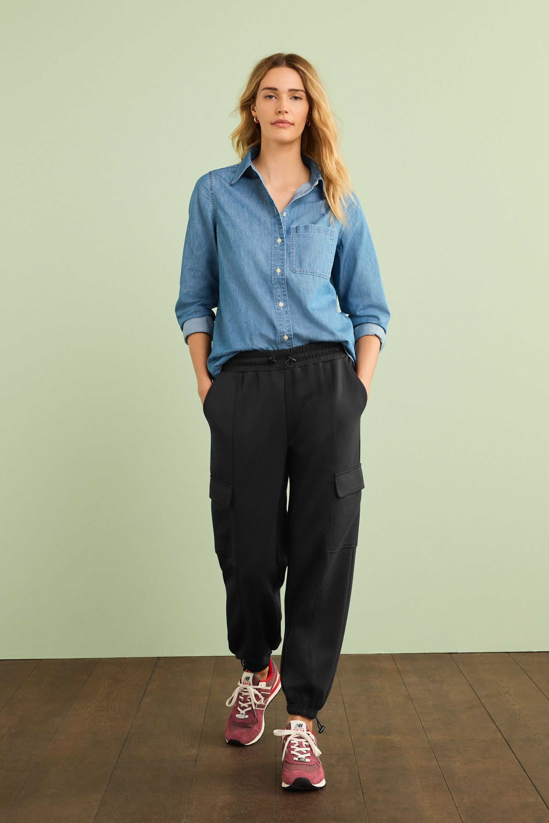 Blue denim shirt and white t shirt best sale