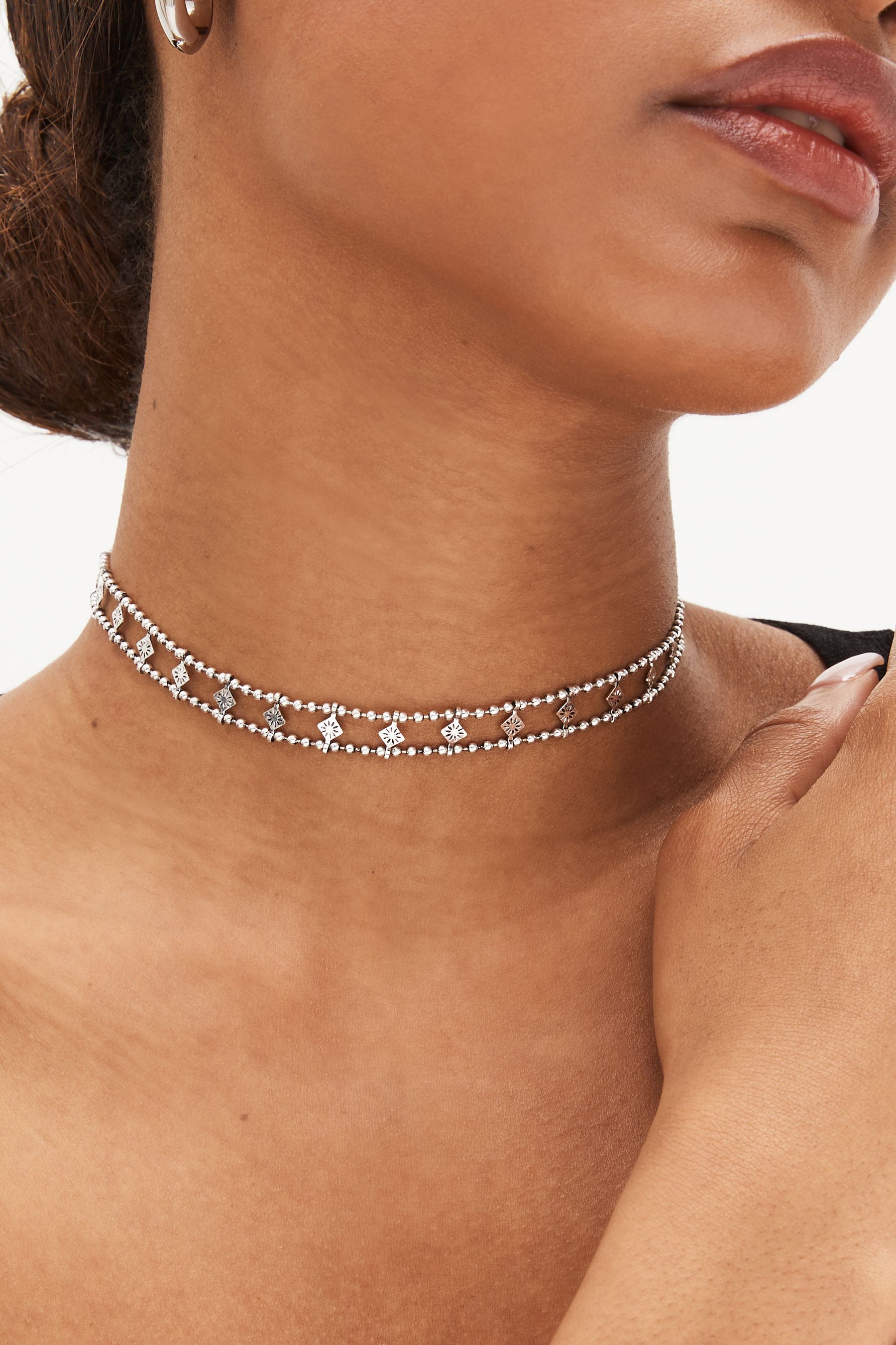Silver diamond choker necklace sales