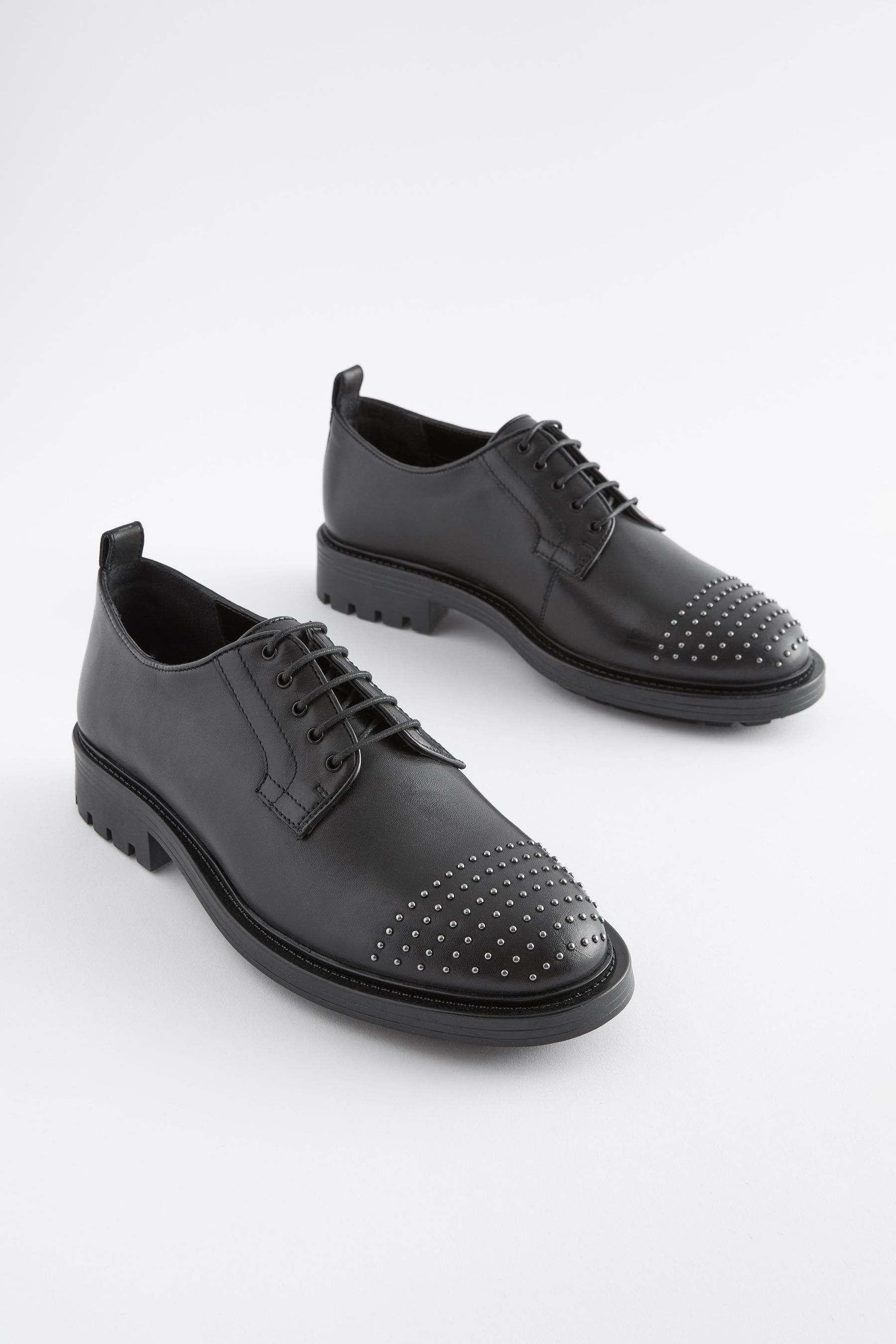 Lace up comfort shoes deals