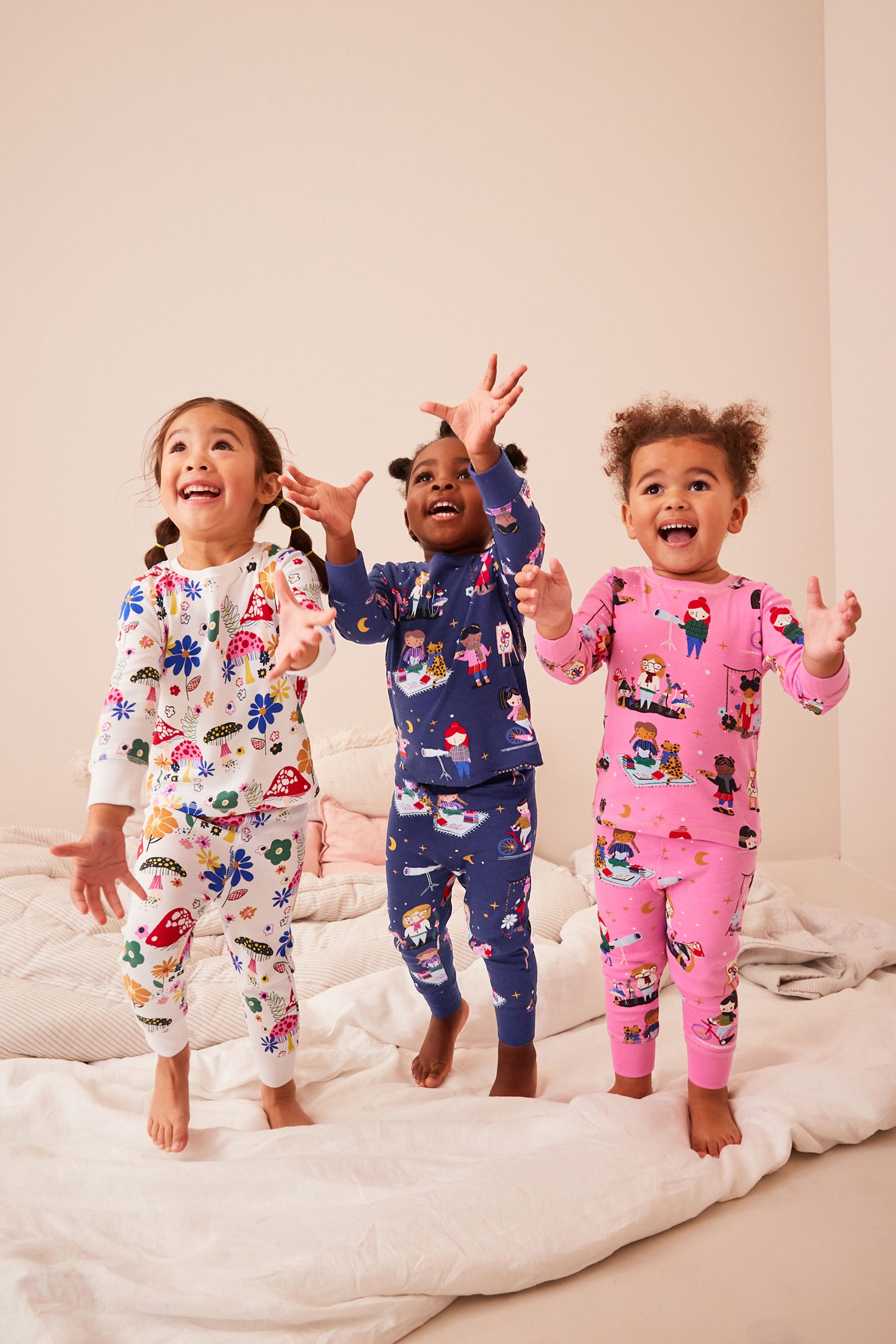 Buy Imprime multicolore pour fille Lot de 3 pyjamas imprimes a manches longues 9 mois a 8 ans from Next Luxembourg
