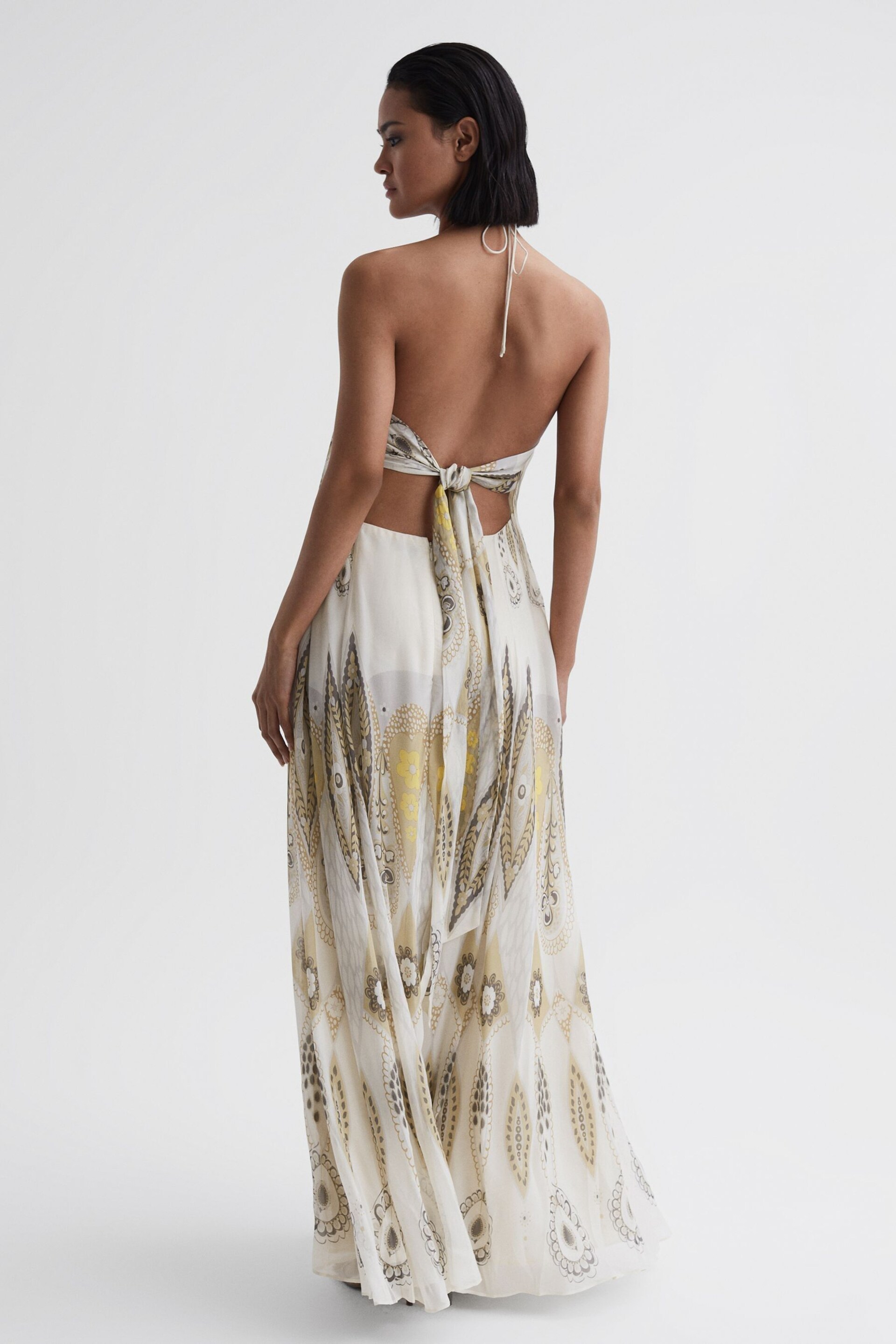 Reiss Yellow Liza Printed Halter Neck Maxi Dress - Image 4 of 4