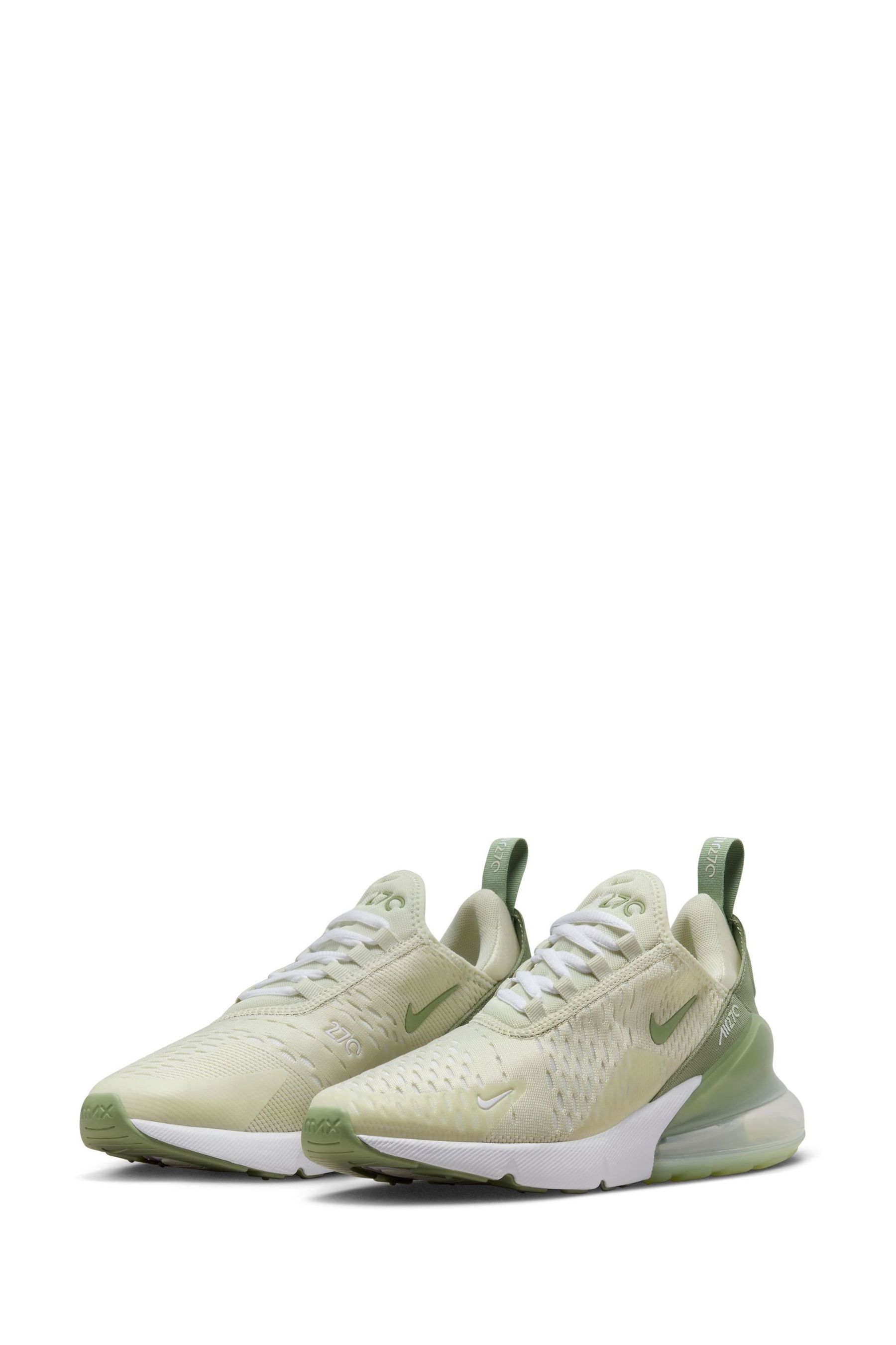 Green air max 27 deals