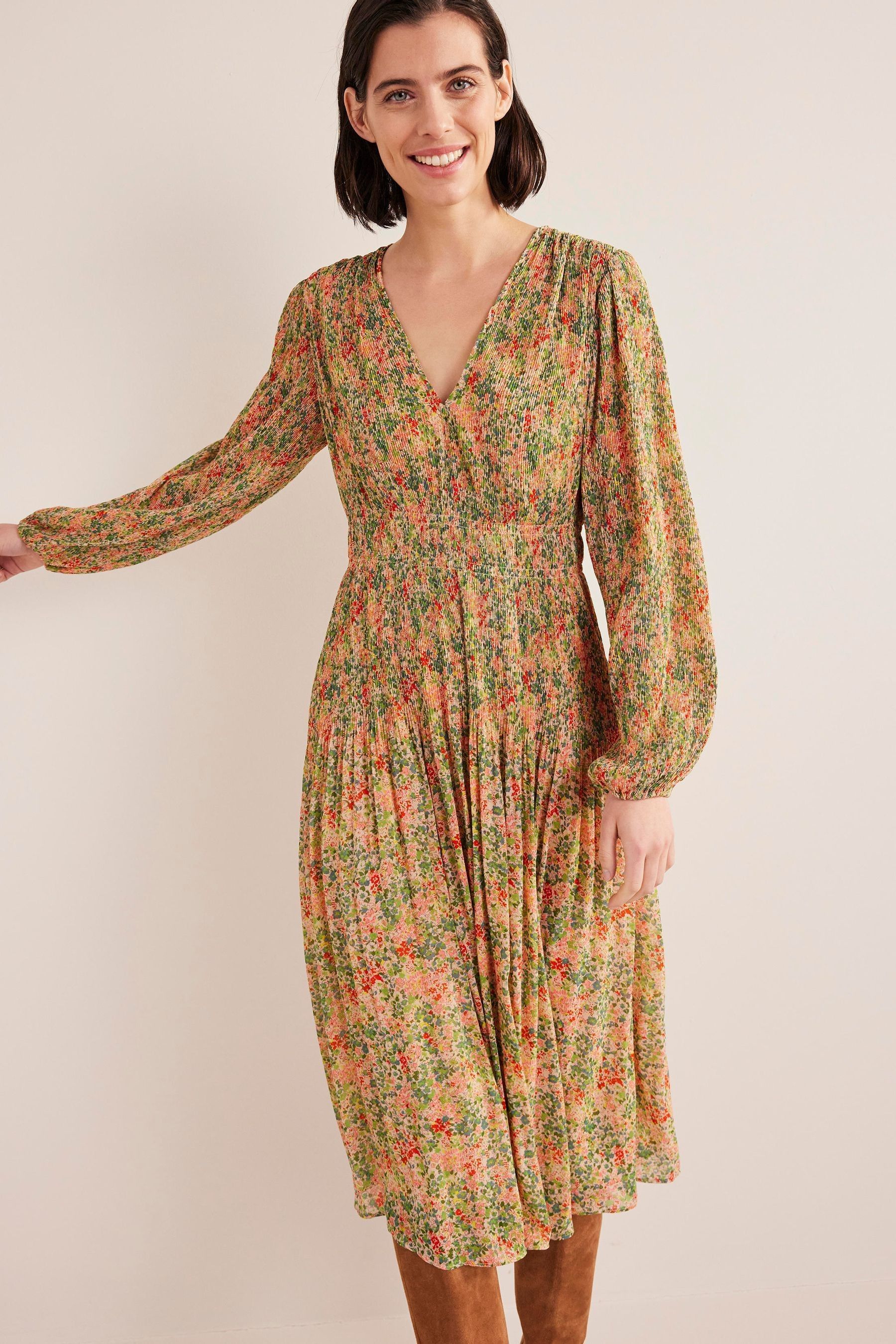 Boden v neck dress outlet