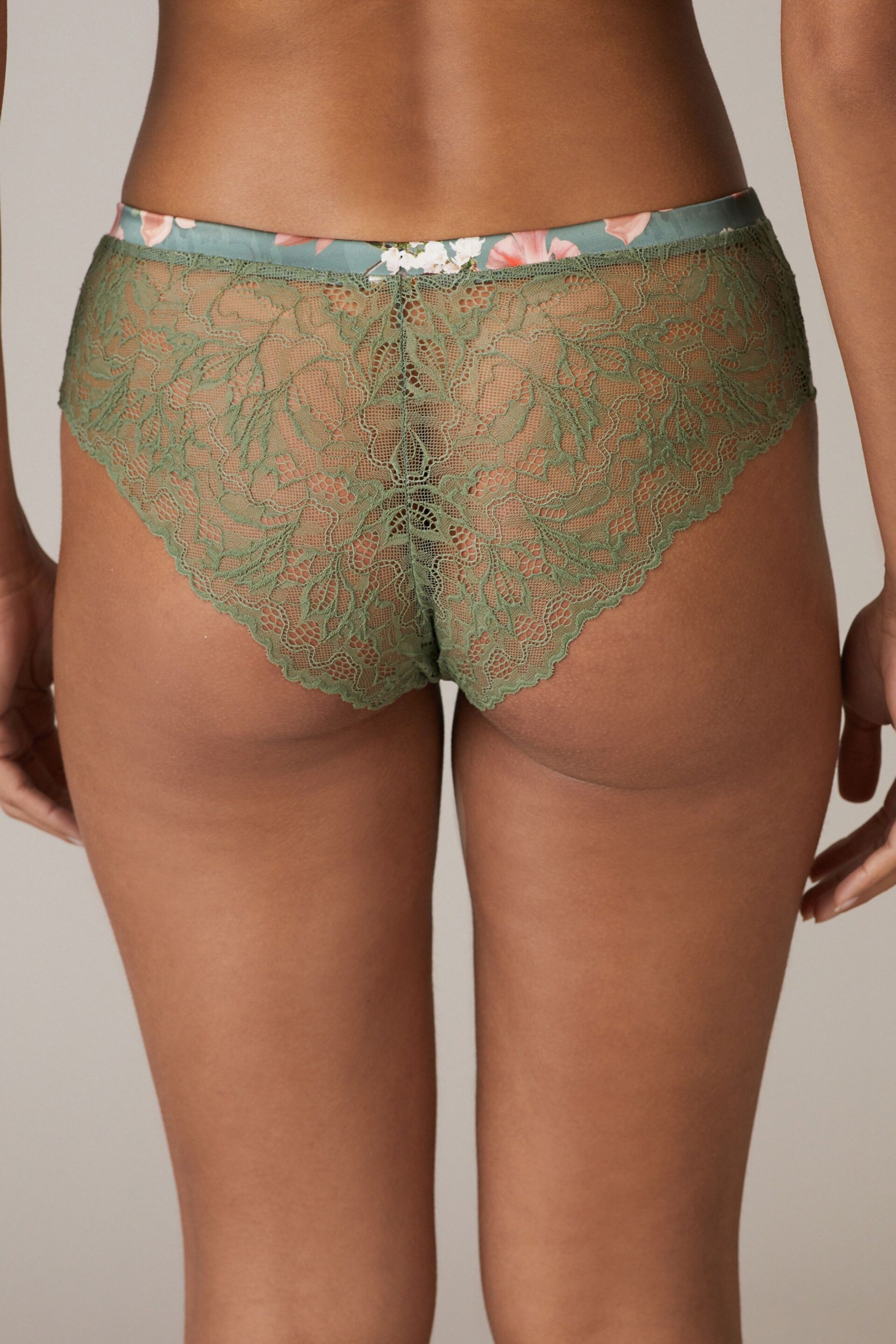 B by Ted Baker Lace Short Knickers - Image 4 of 6