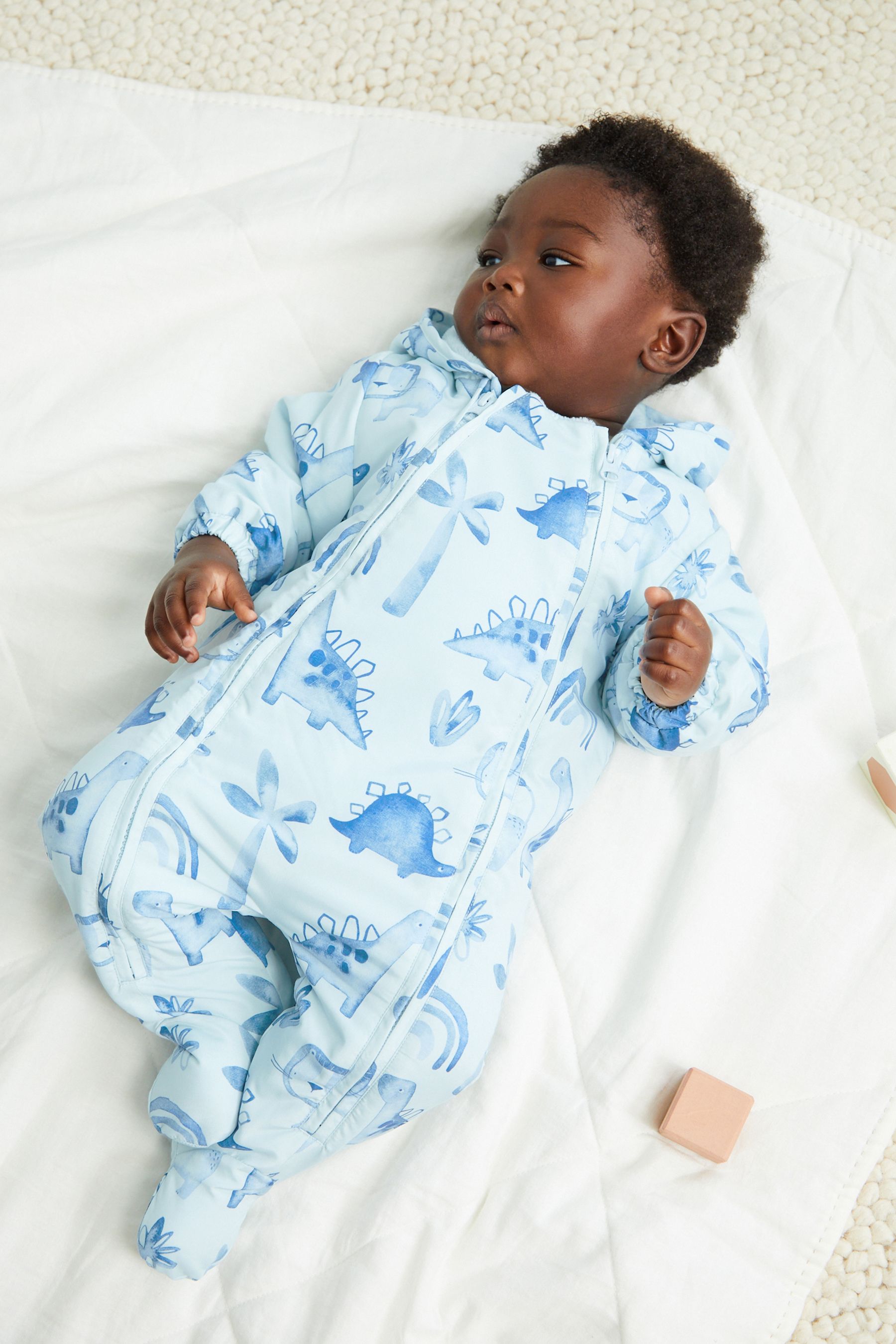 Acheter Dinosaure bleu Combinaison bebe legere tout en un 0 mois 2 ans from Next Luxembourg