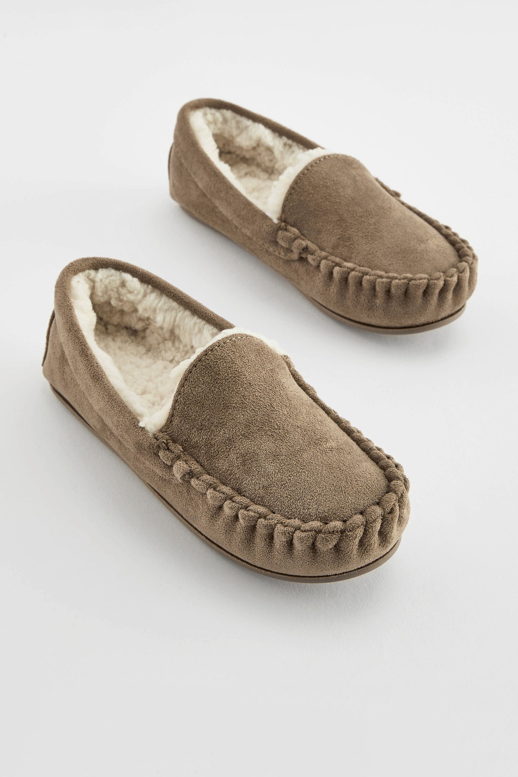 Faux fur lined moccasin slippers outlet