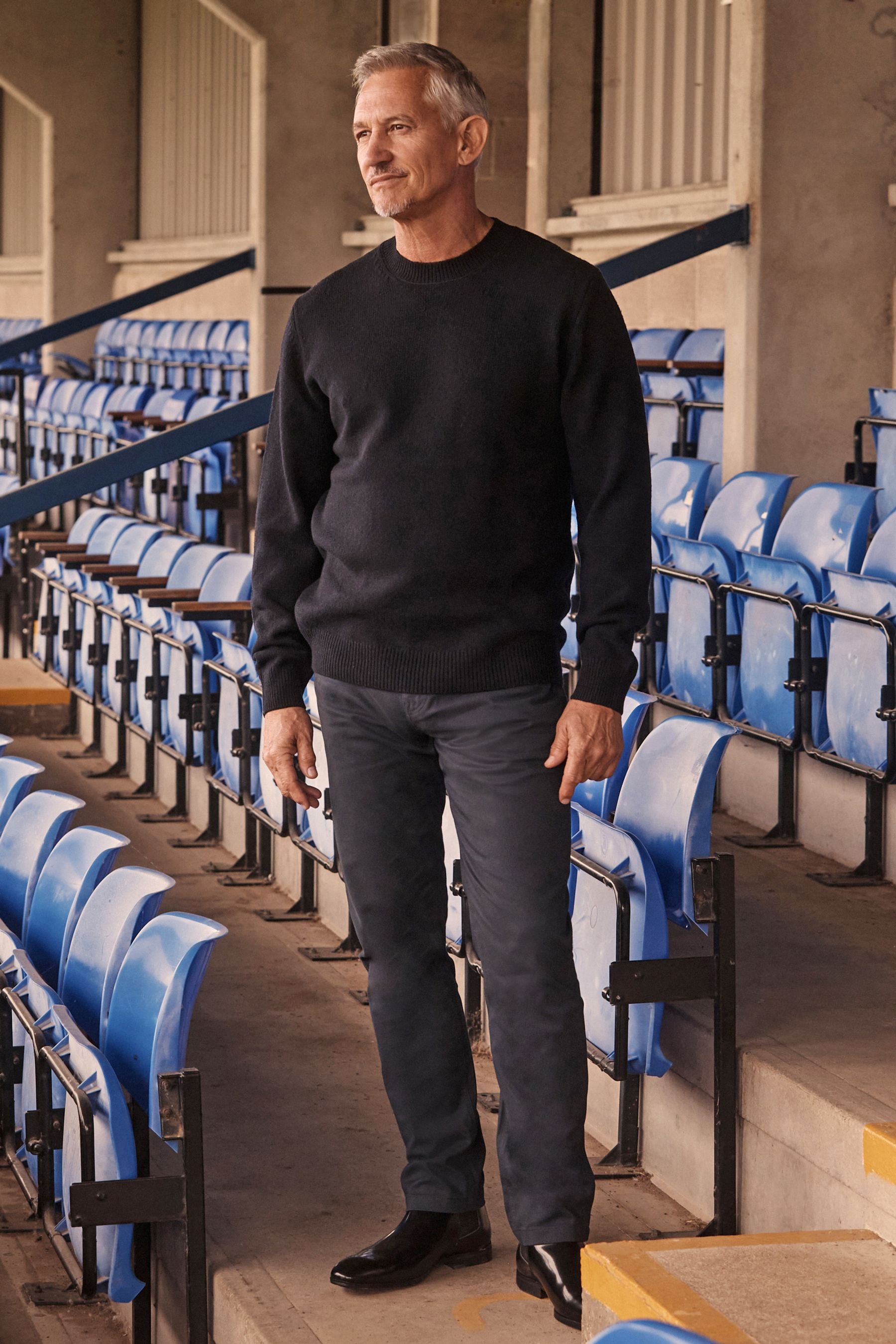 Navy lambswool jumper shop