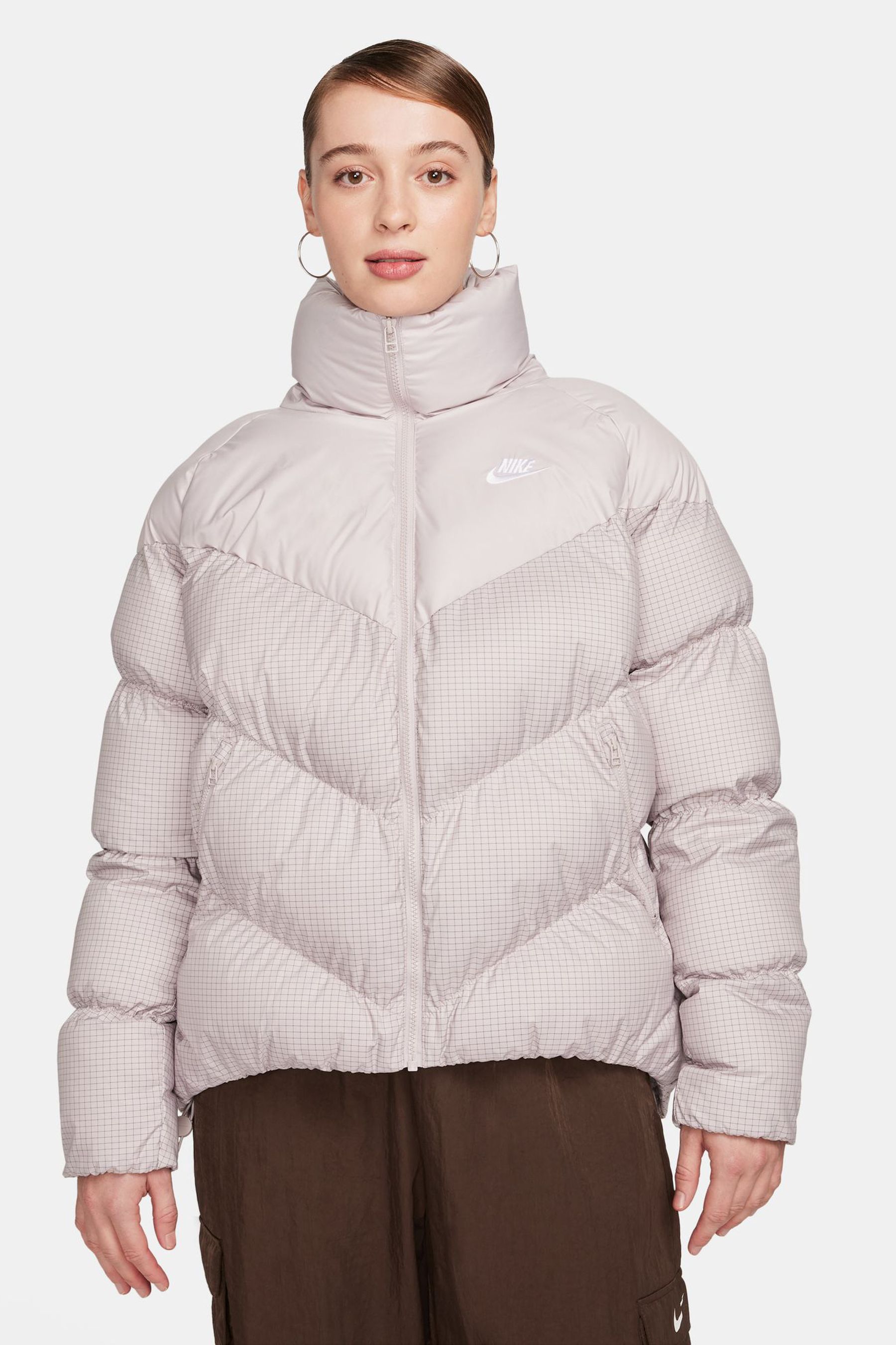 Cream nike puffer jacket clearance