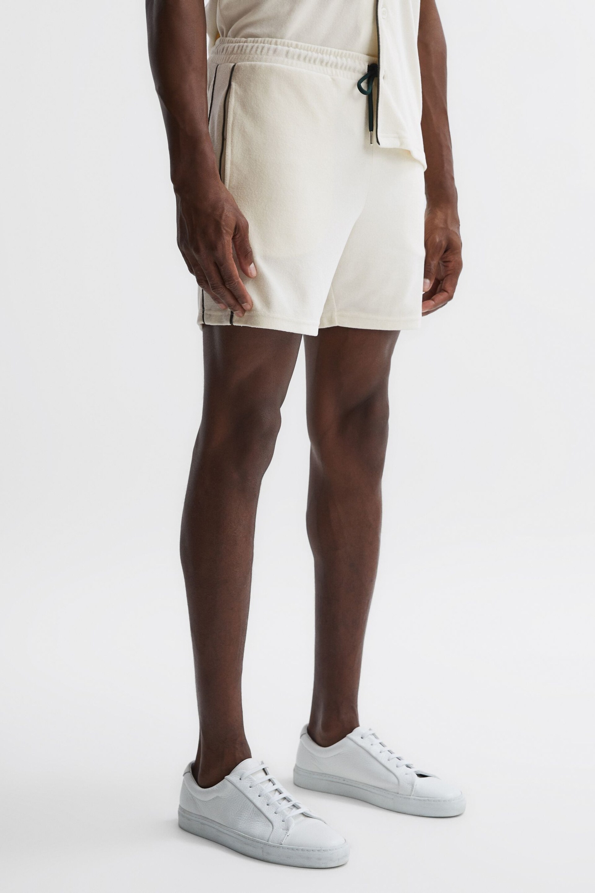 Reiss Ecru Fredericks Towelling Drawstring Shorts - Image 1 of 5