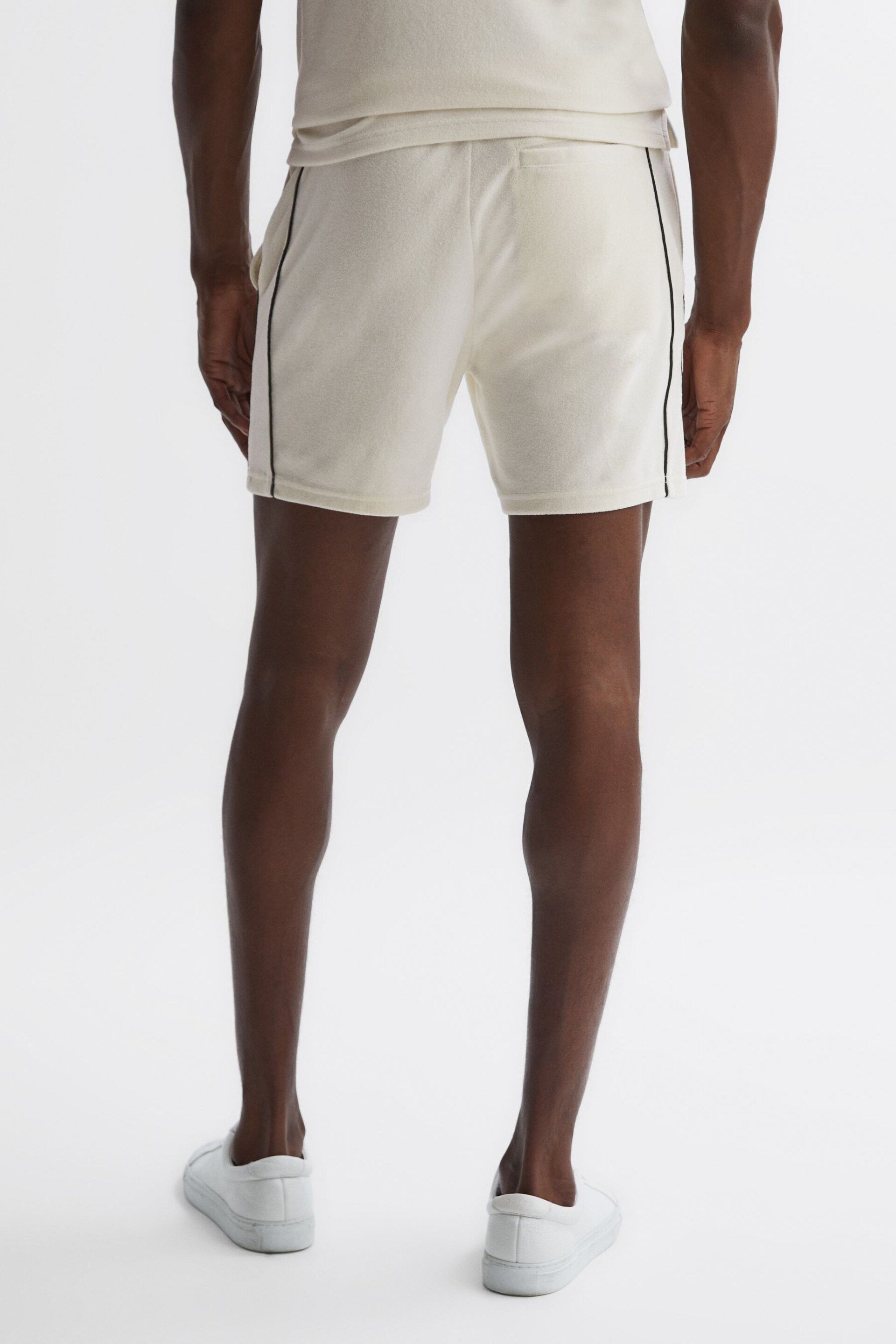 Reiss Ecru Fredericks Towelling Drawstring Shorts - Image 5 of 5