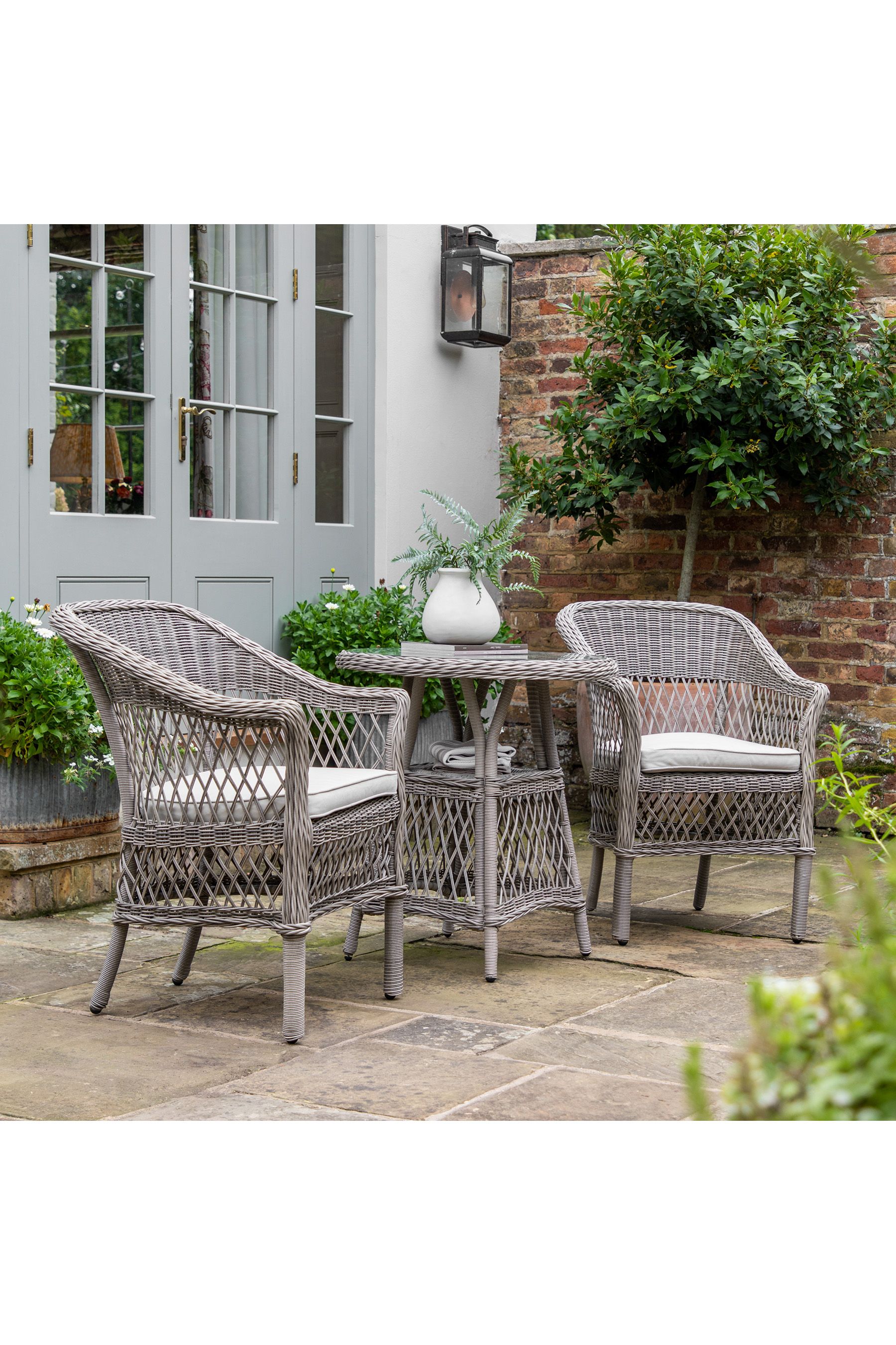 Bistro set next online