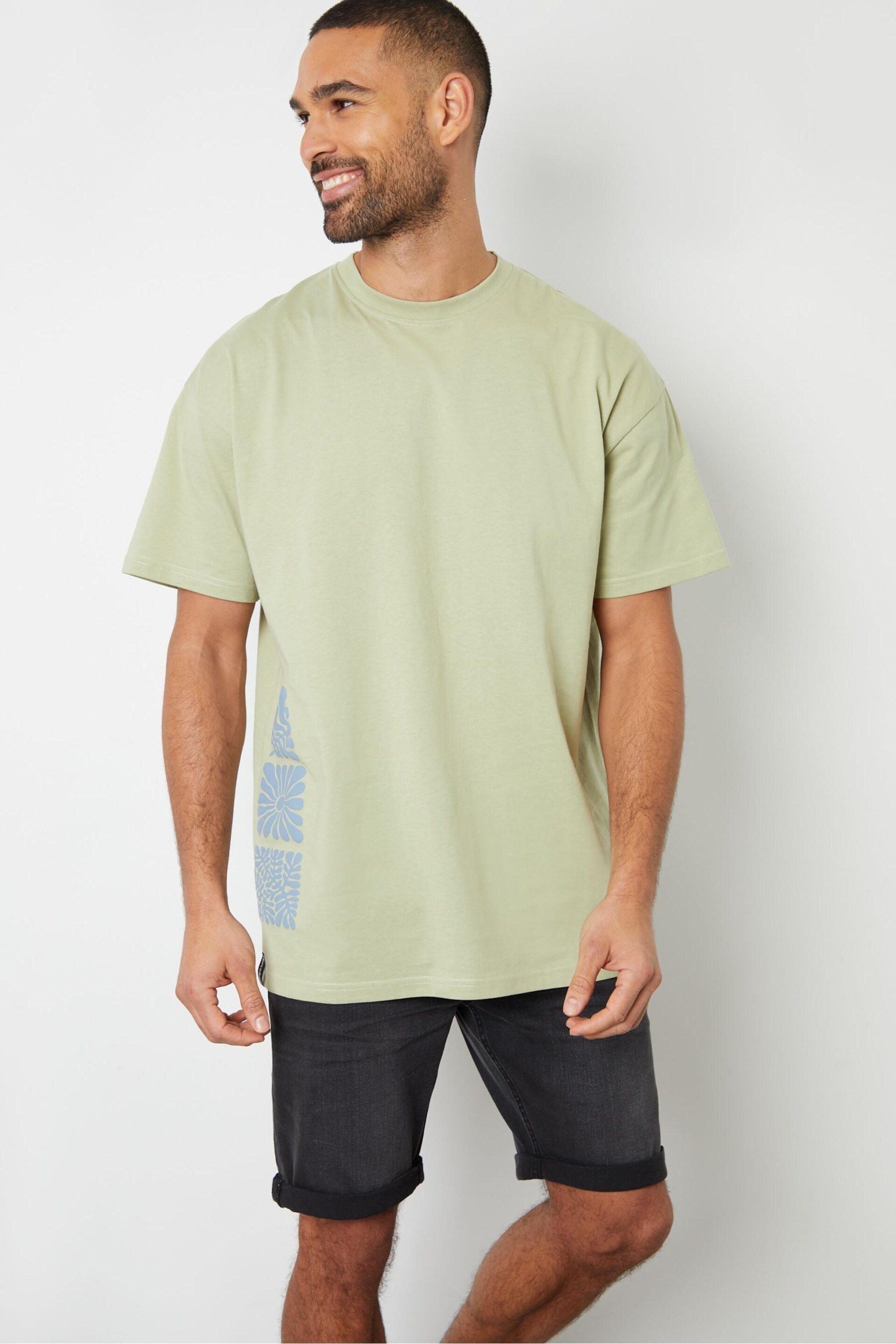 Threadbare Green Oversized Graphic Print Cotton T-Shirt - Image 2 of 4