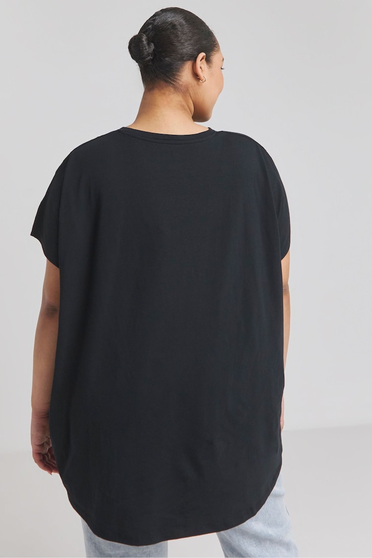 Simply Be Black Slouchy Dip Back T-Shirt - Image 2 of 3