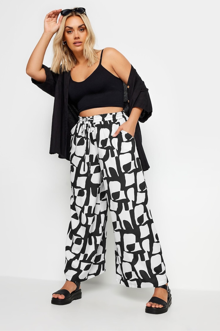 Yours Curve Black LIMITED COLLECTION  Abstract Print Drawstring Wide Leg Trousers - Image 2 of 5