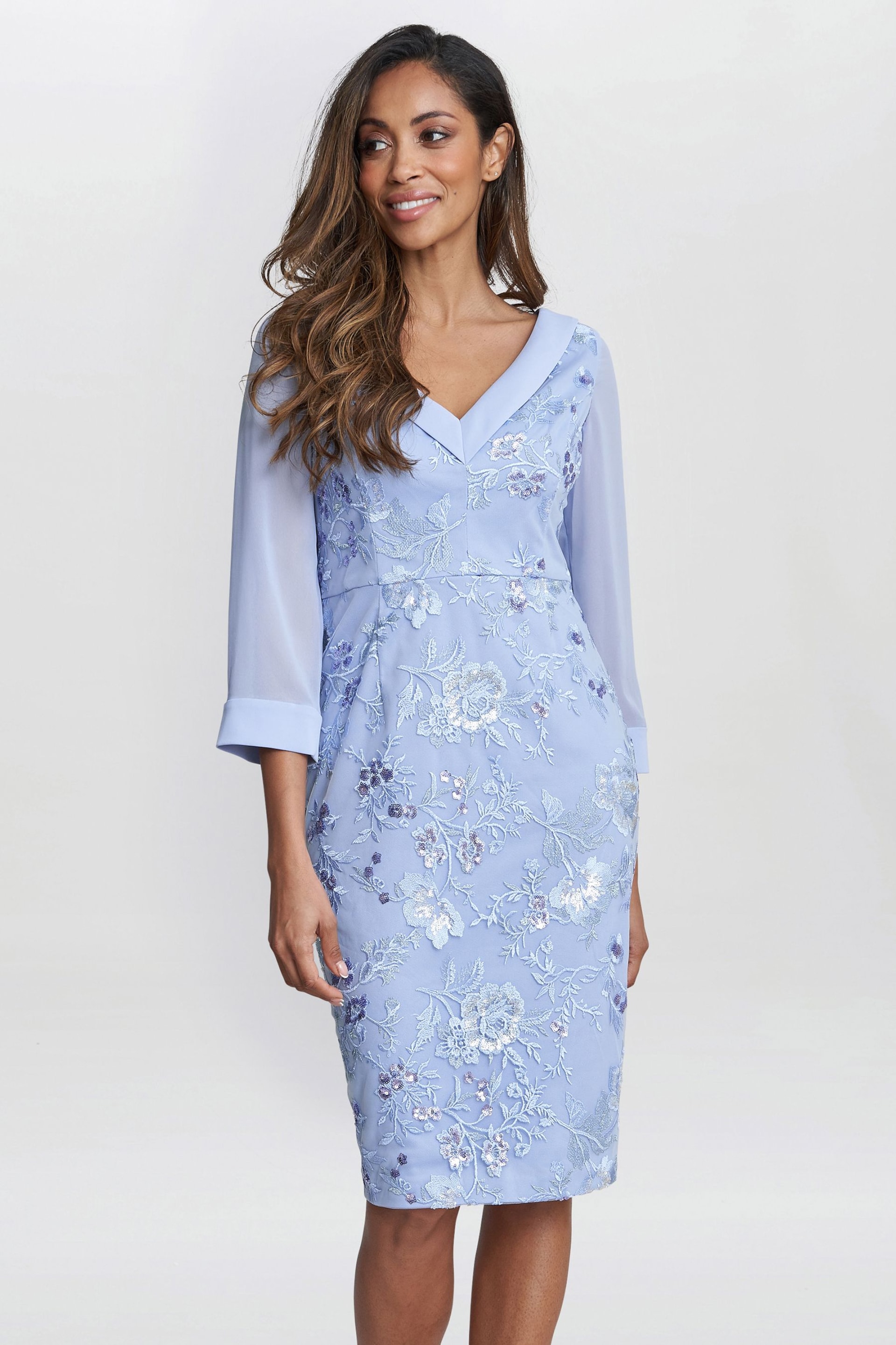 Gina Bacconi Blue Daisy Crepe Dress With Embroidery - Image 1 of 6