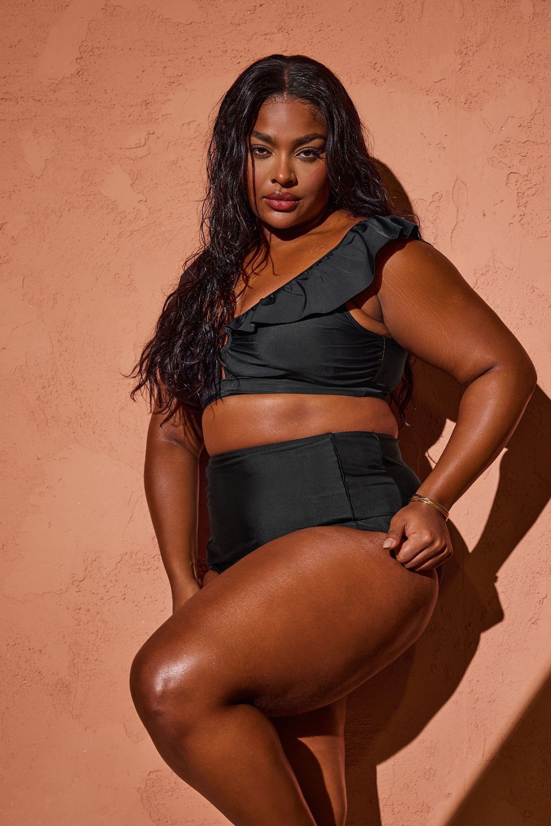 Plus size super high waisted bikini top