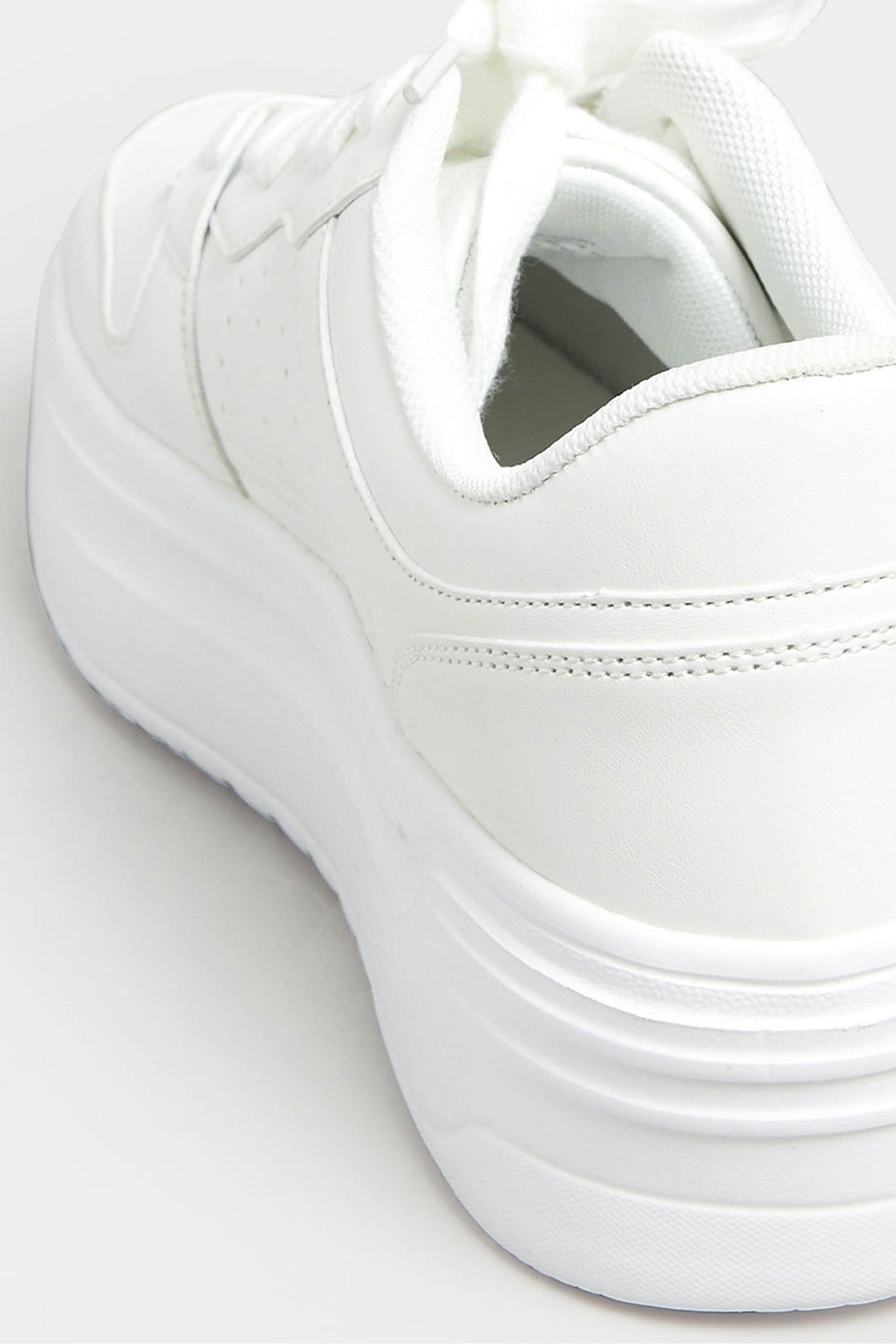 Size 9 chunky trainers best sale