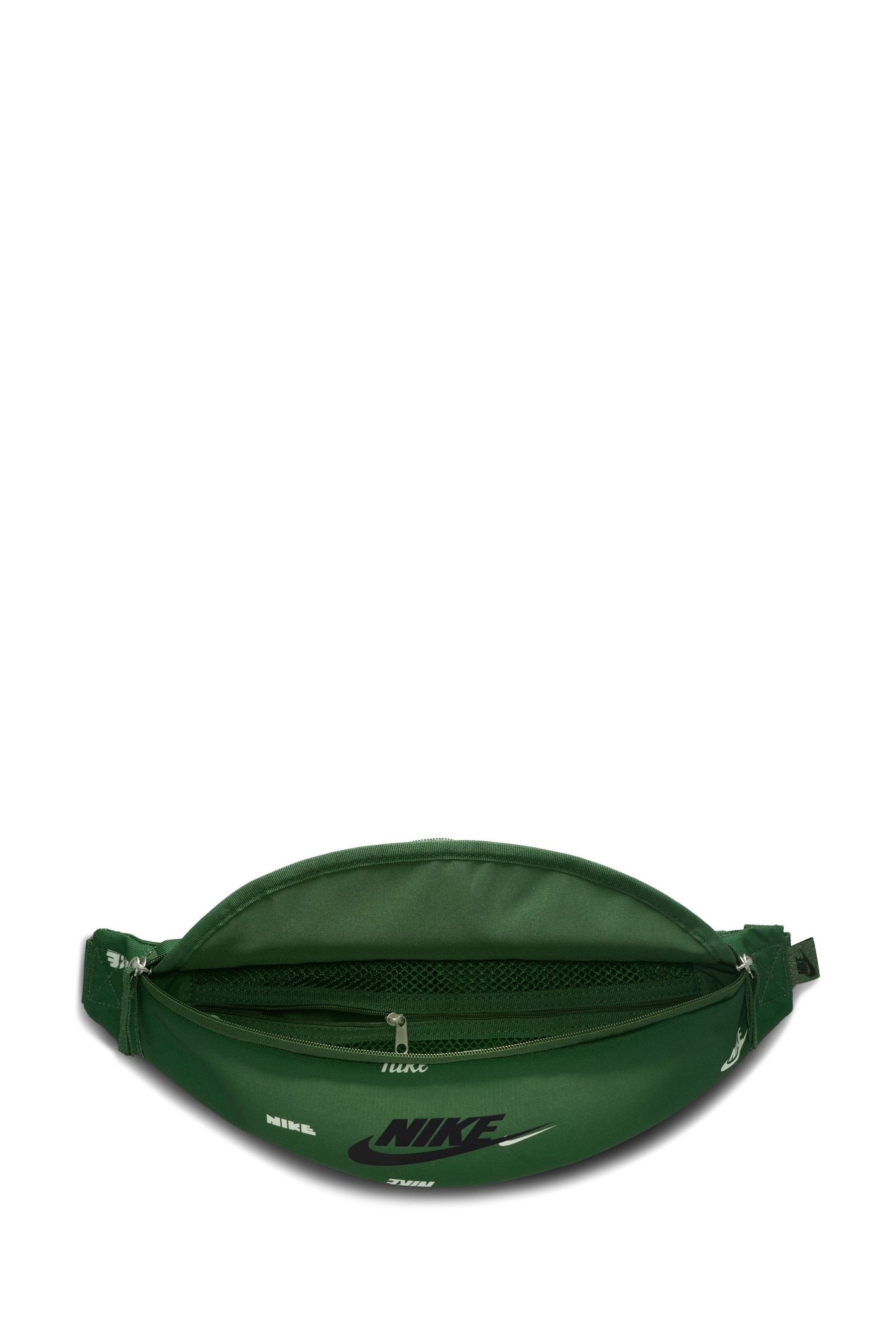 Green nike bum bag hotsell