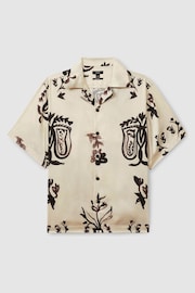 Reiss Off White/Black Babylon Relaxed Floral Print Cuban Collar Shirt - Image 2 of 5