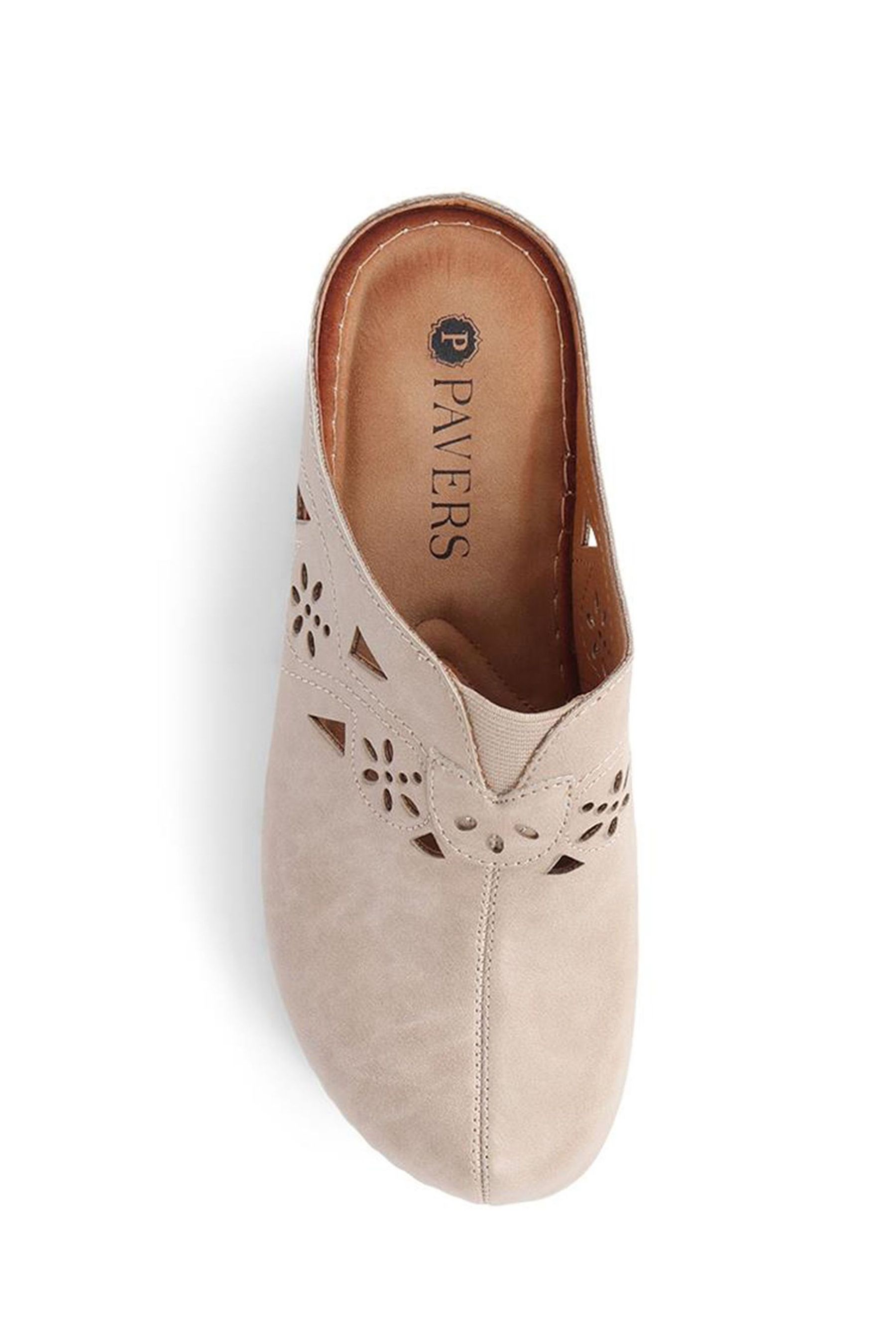 Pavers clogs deals