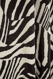 River Island Black Zebra Print V-Neck Maxi Dress - Image 5 of 5