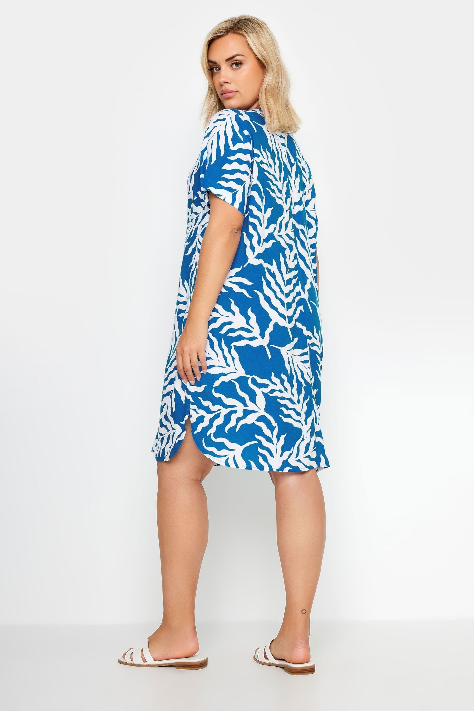 Yours Curve Blue Abstract Print Tunic Dress - Image 3 of 5