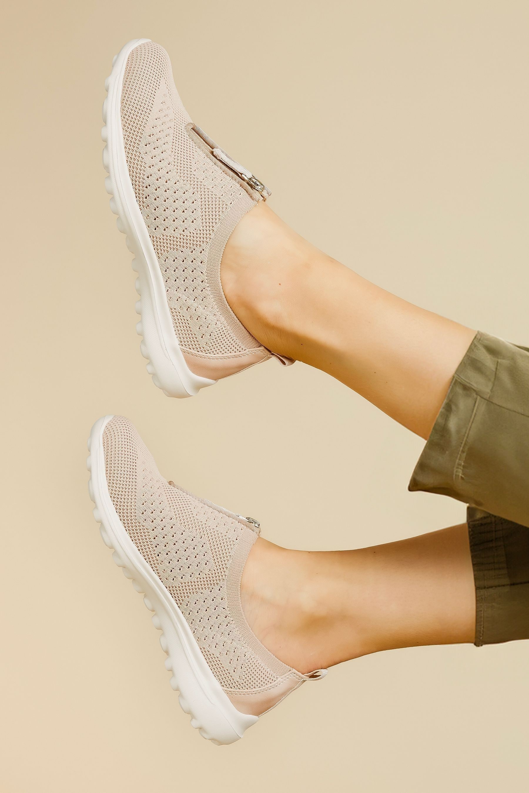 Pavers memory foam ladies shoes clearance