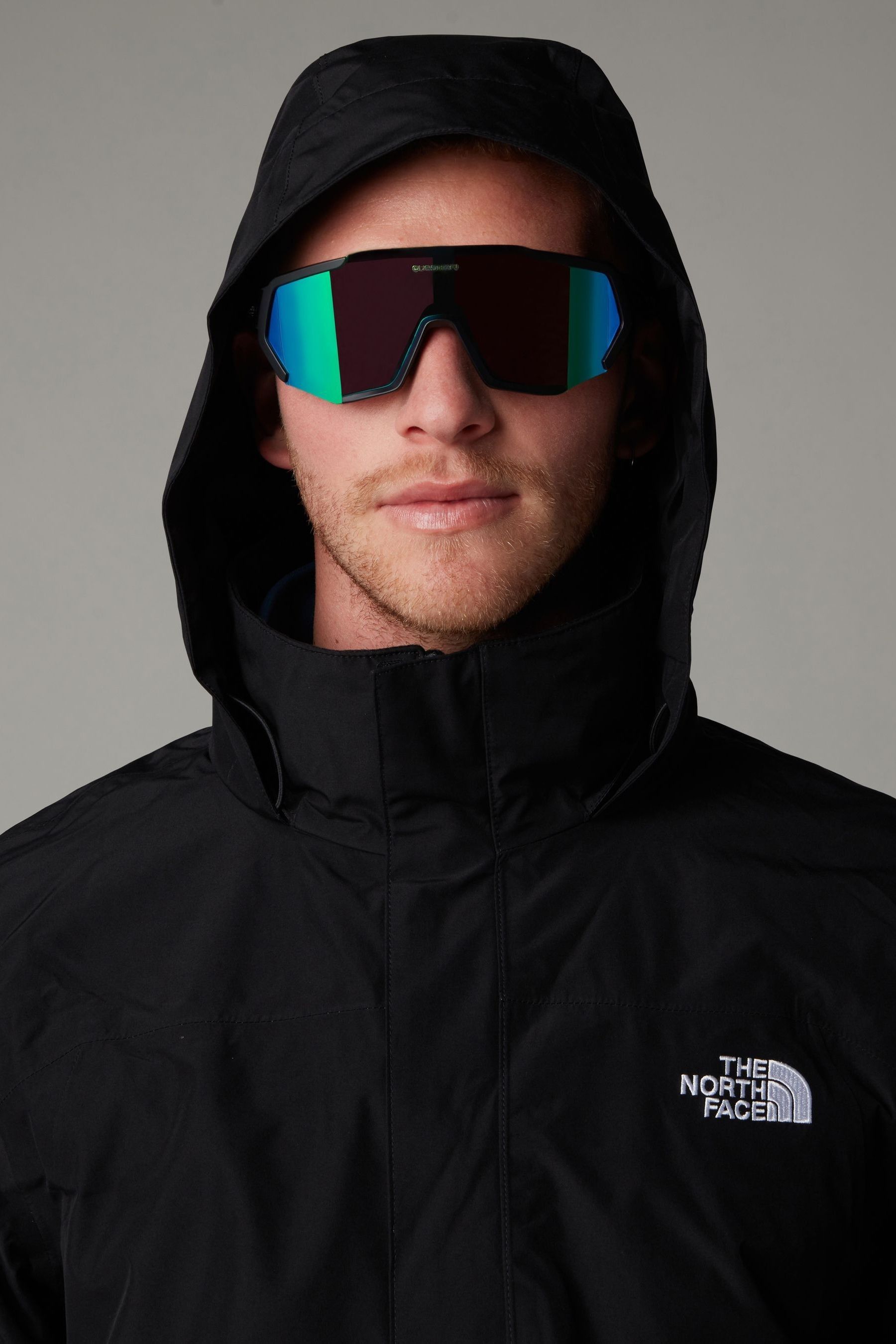 Buy The North Face Black Sangro Jacket from Next Canada