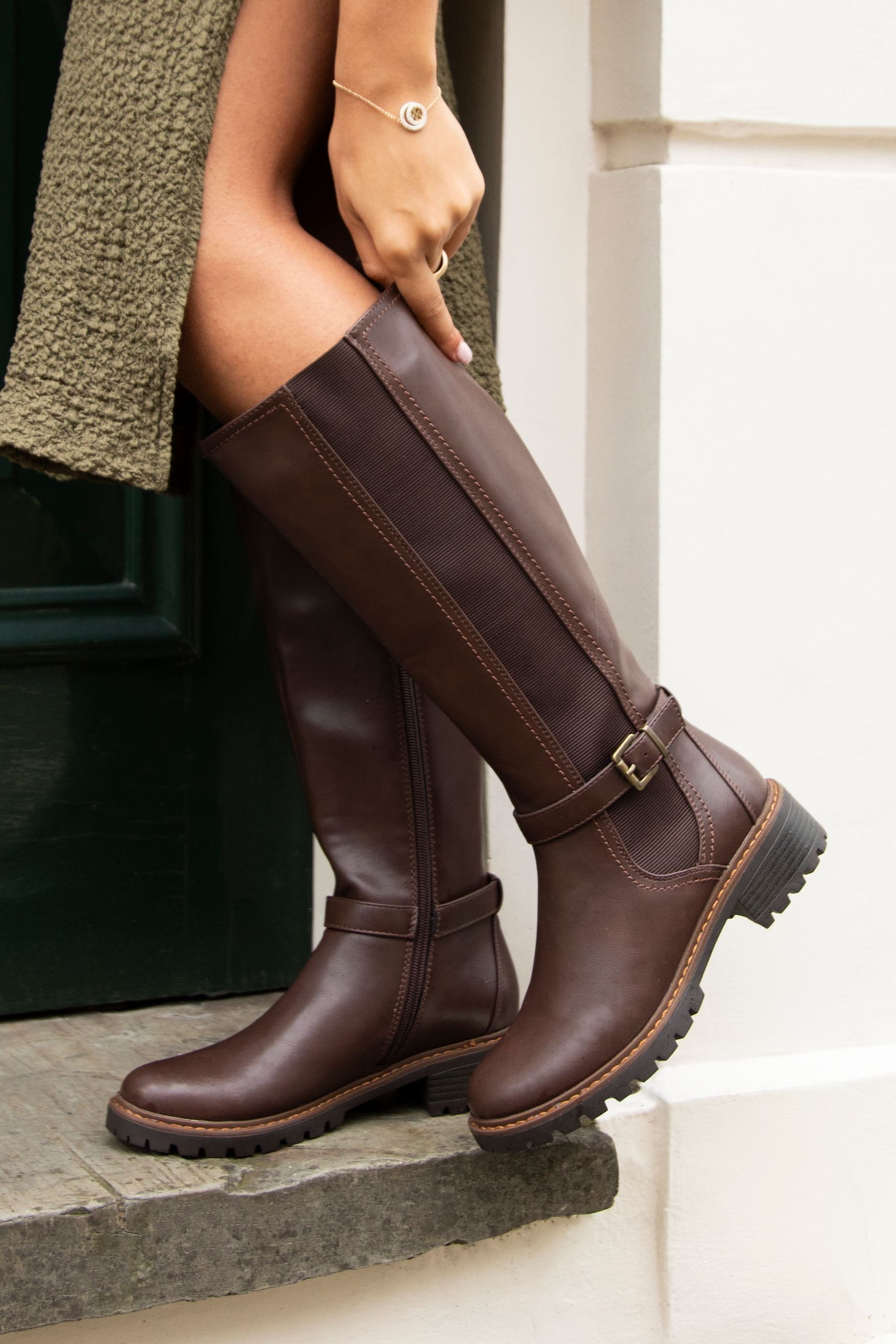 Long leg boots uk deals