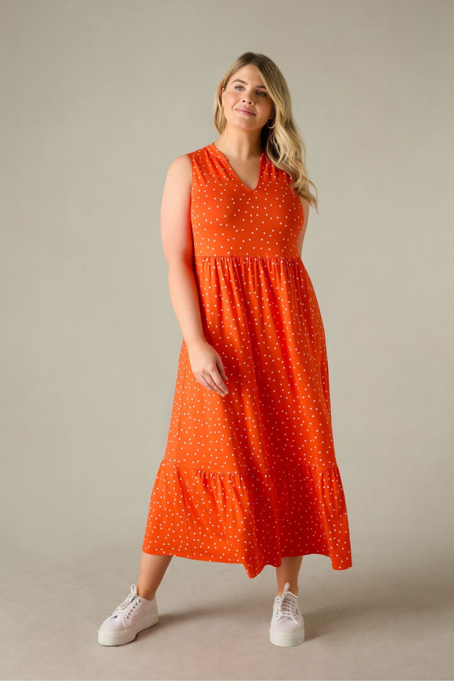 Live Unlimited Petite Spot Print Jersey Sleeveless Midi Dress - Image 2 of 4