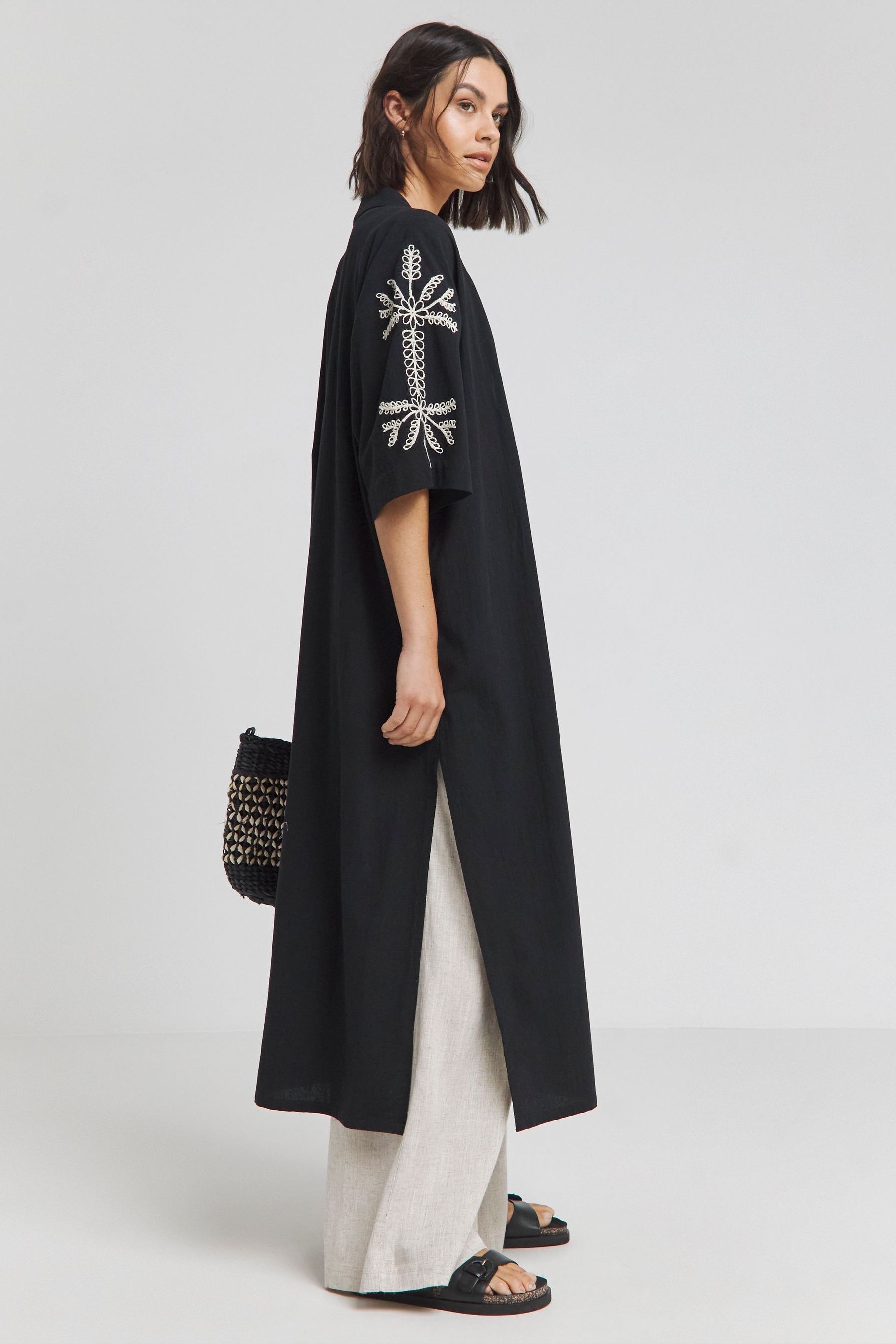Simply Be Black Embroidered Sleeve 100 Cotton Kimono