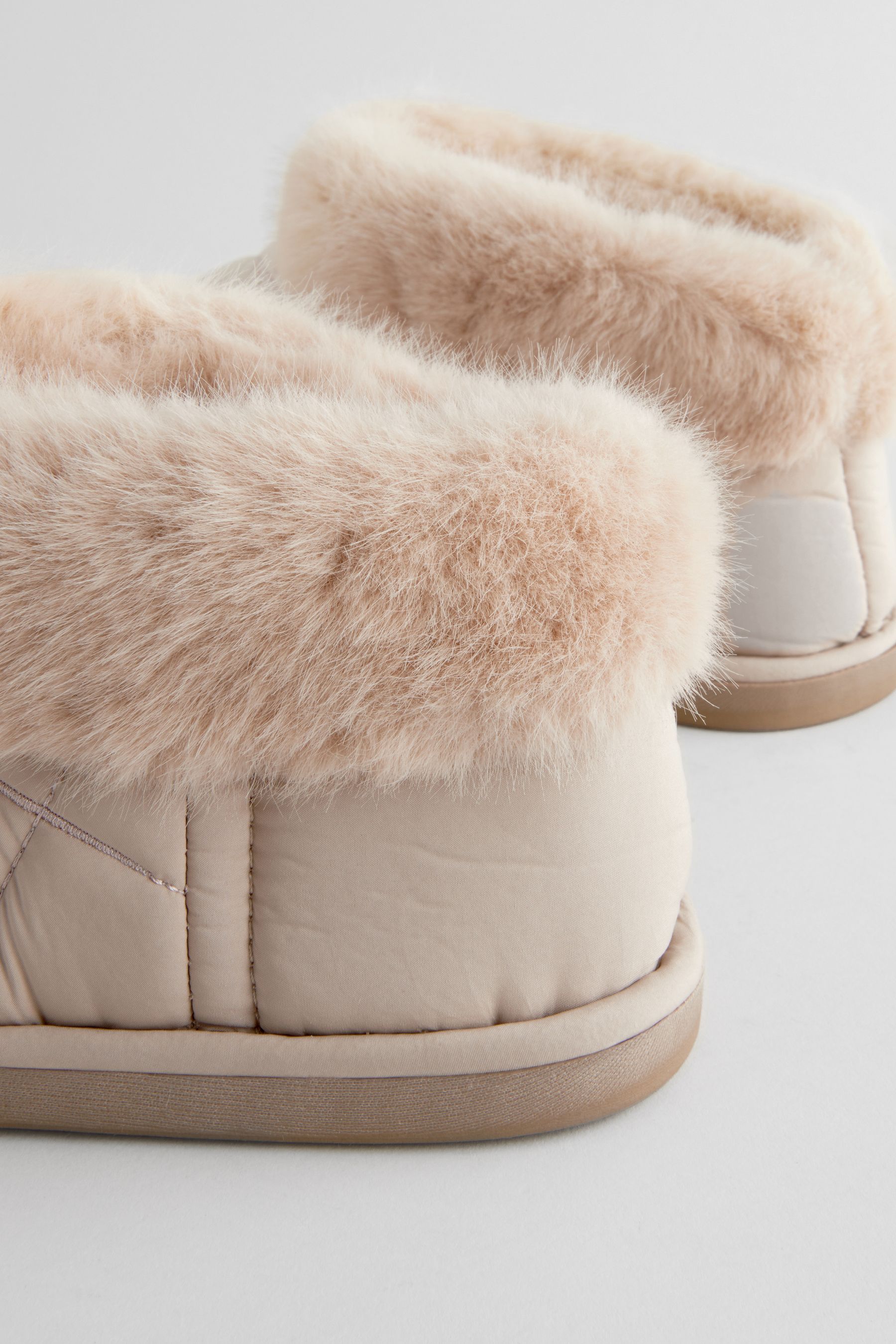 Quilted bootie slippers discount
