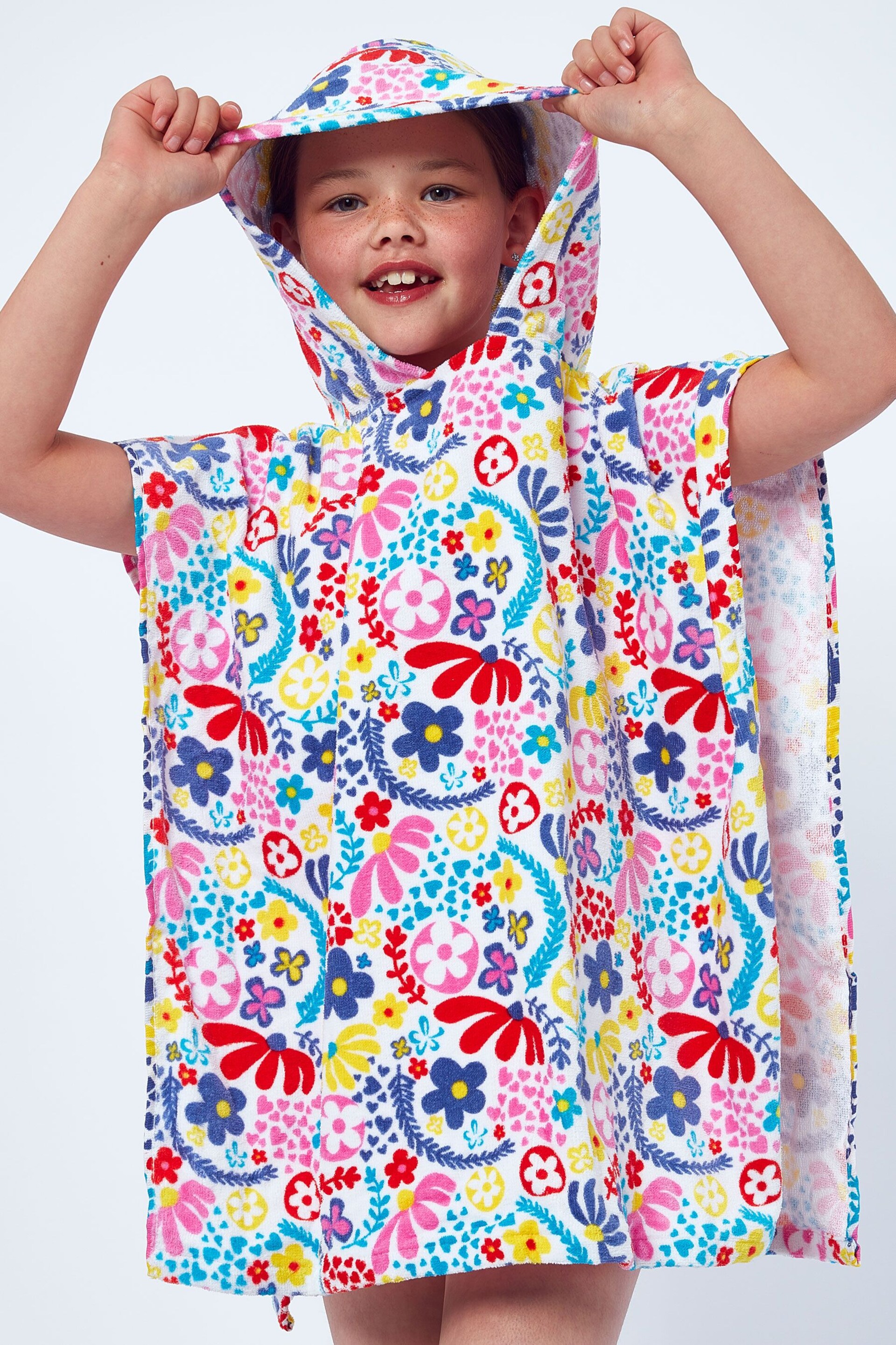 Harry Bear White Floral Hooded Towel Poncho - Image 3 of 3