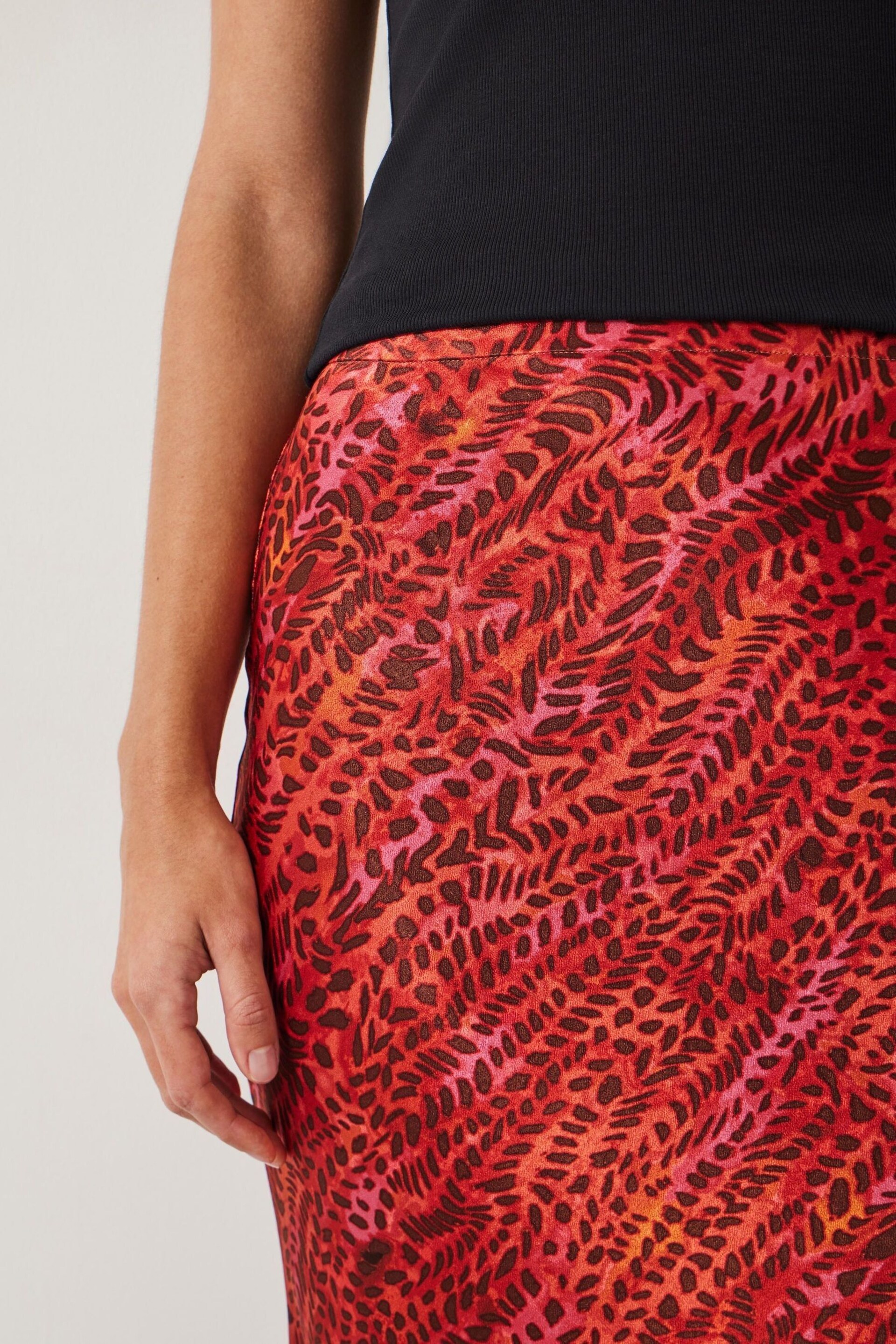 Hush Red Simone Slinky Skirt - Image 4 of 5