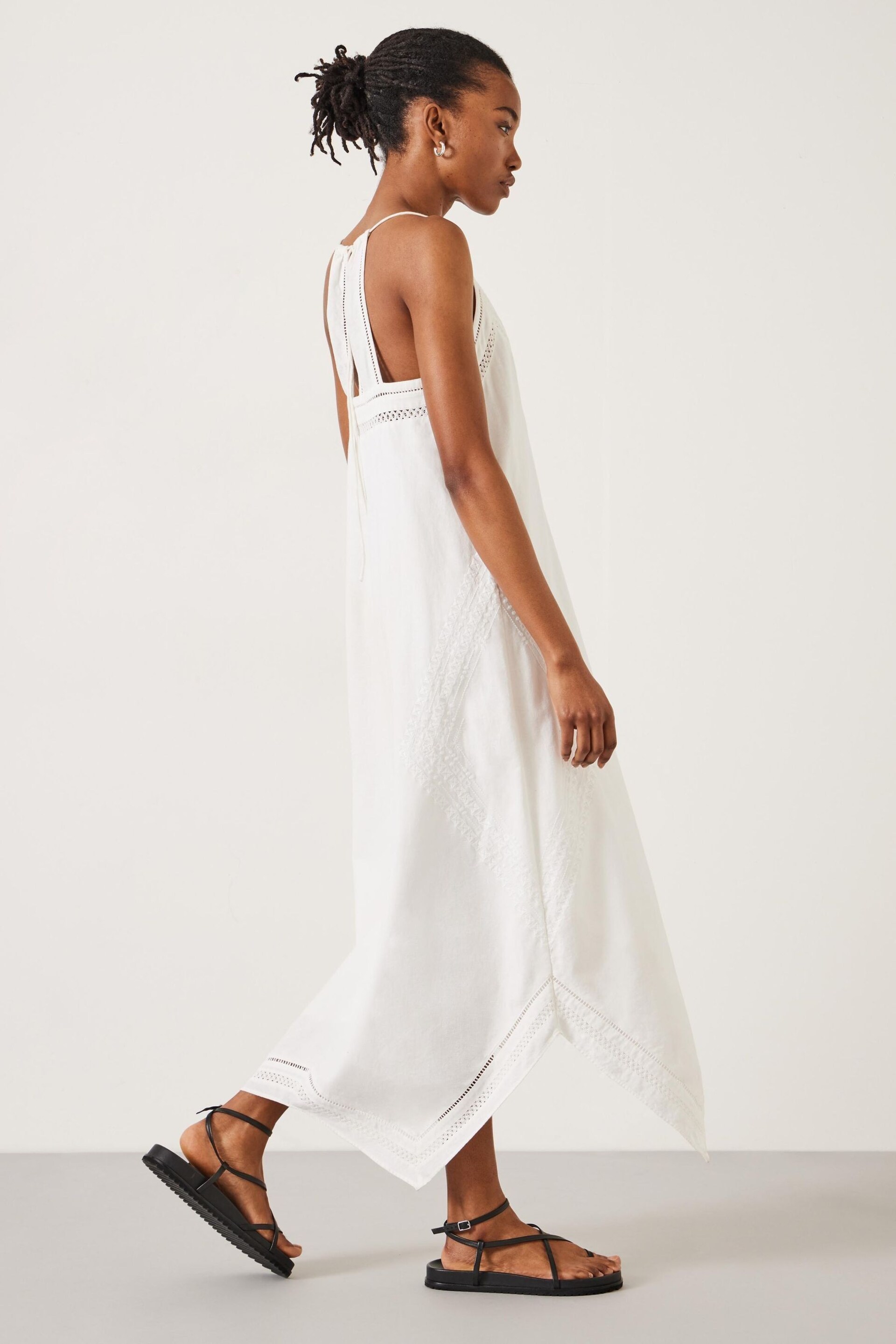 Hush Cream Celia Embroidery Maxi Dress - Image 4 of 5